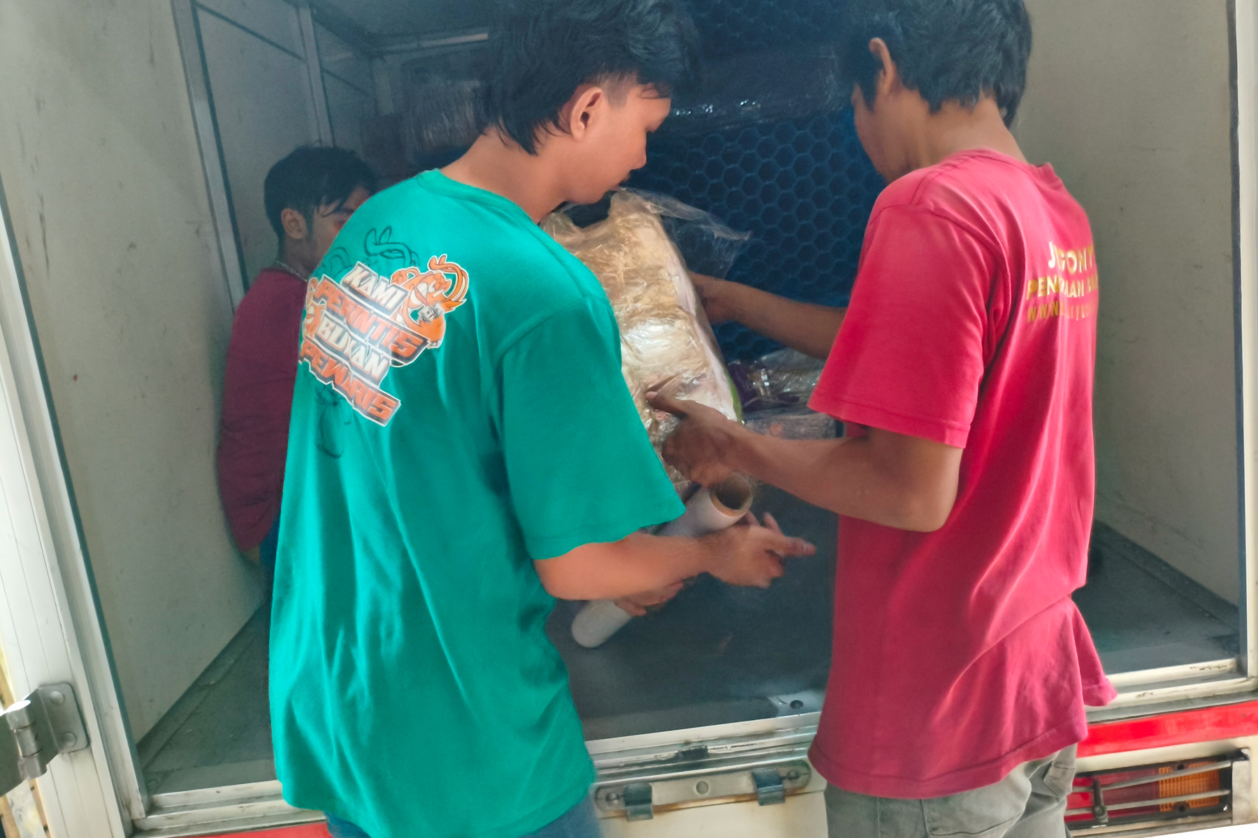 Jasa Pengiriman Barang Bandung Ngawi