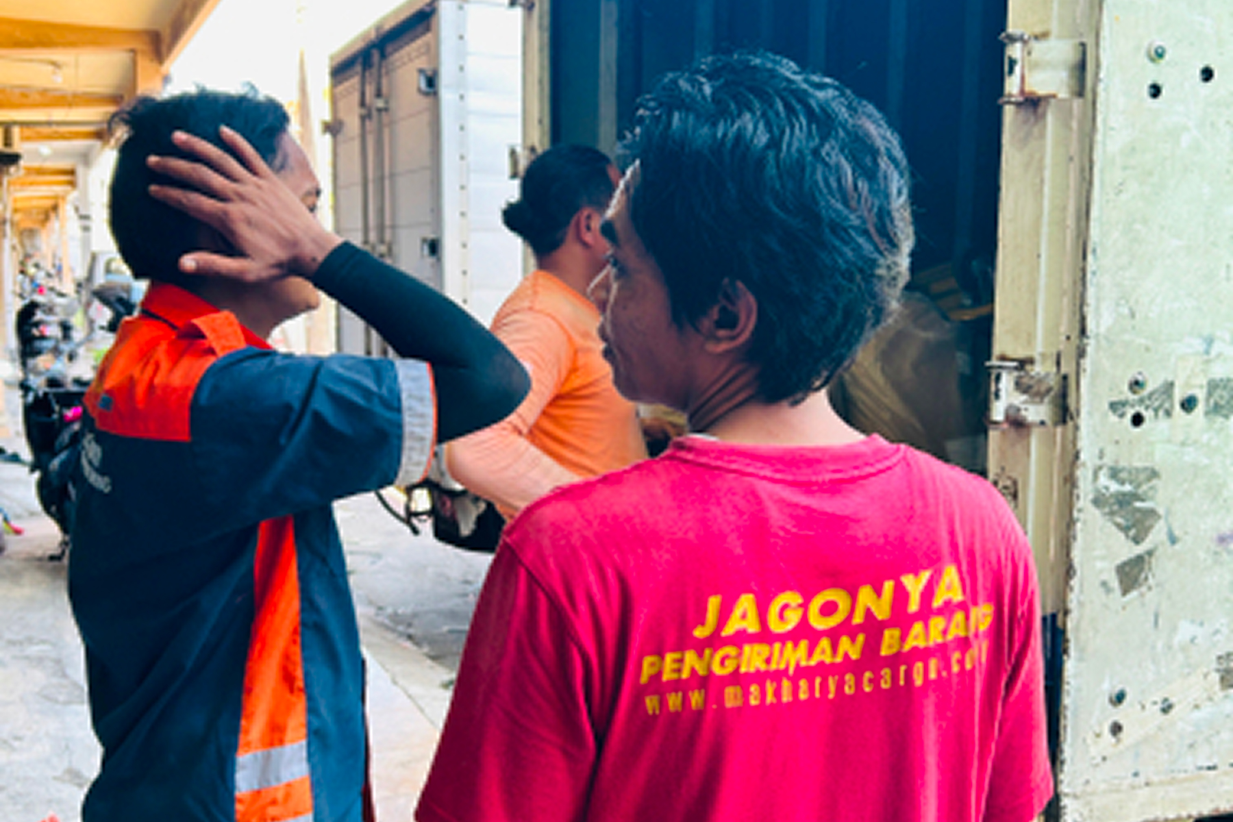 Jasa Pengiriman Barang Bandung Pare-Pare