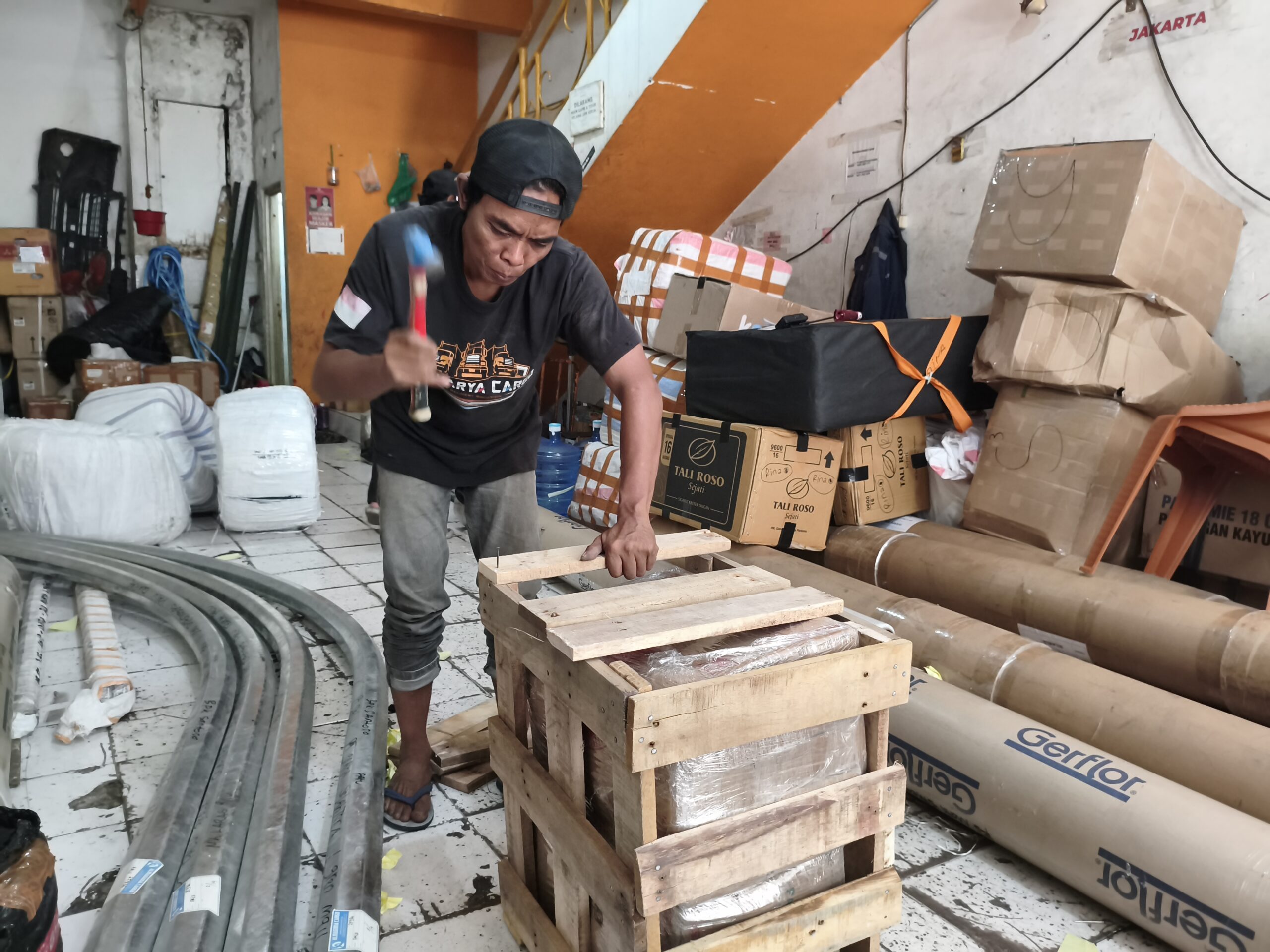 Jasa Pengiriman Barang Bandung Tual