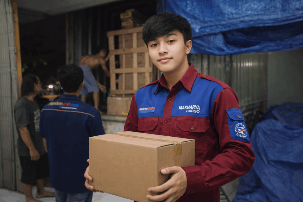 jasa oengiriman barang dari ekspedisi semarang pulang pisau