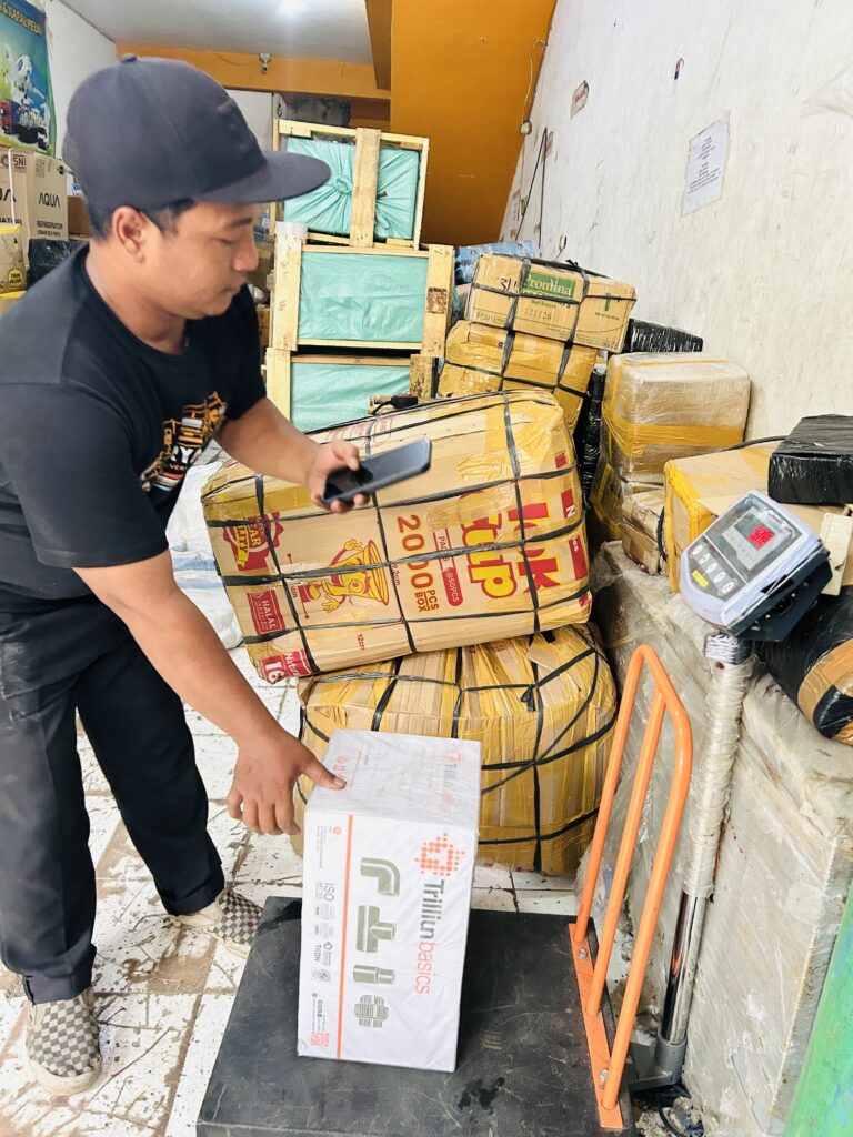 berapa hari kirim barang Surabaya Makassar