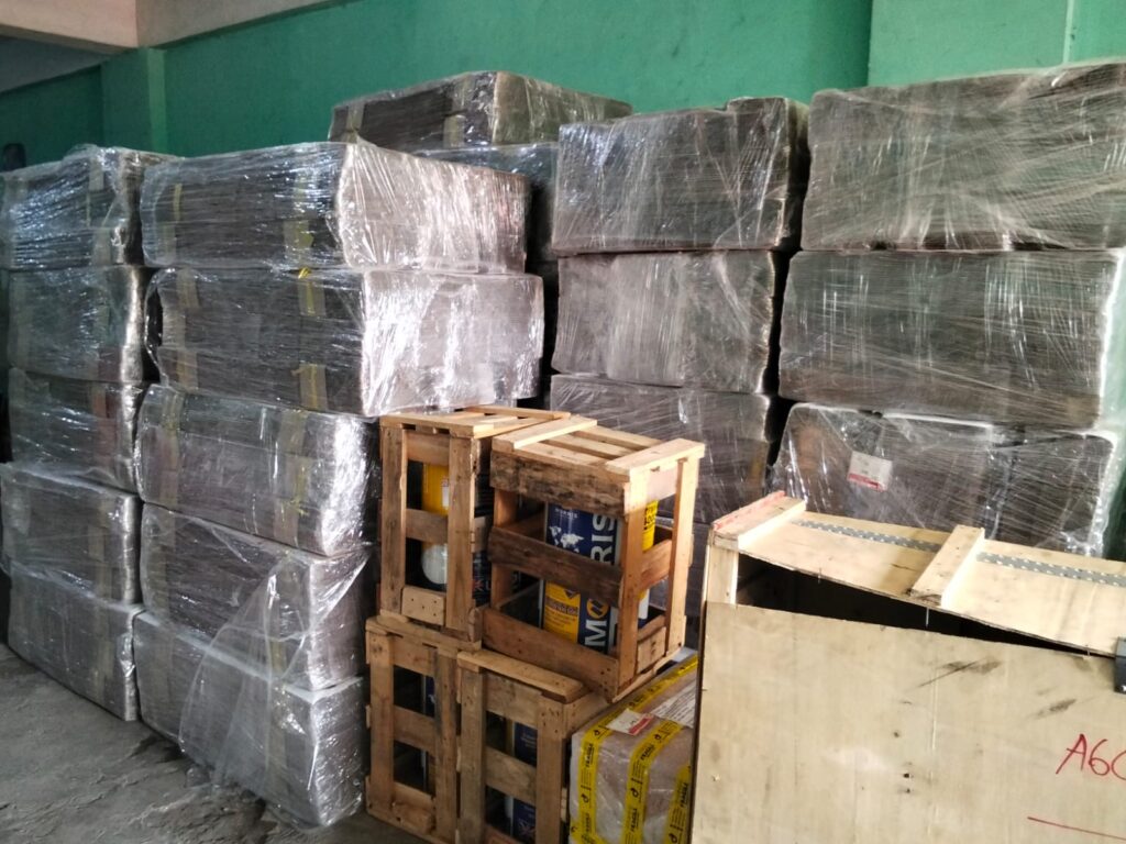 contoh jenis barang yang dikirim door to door