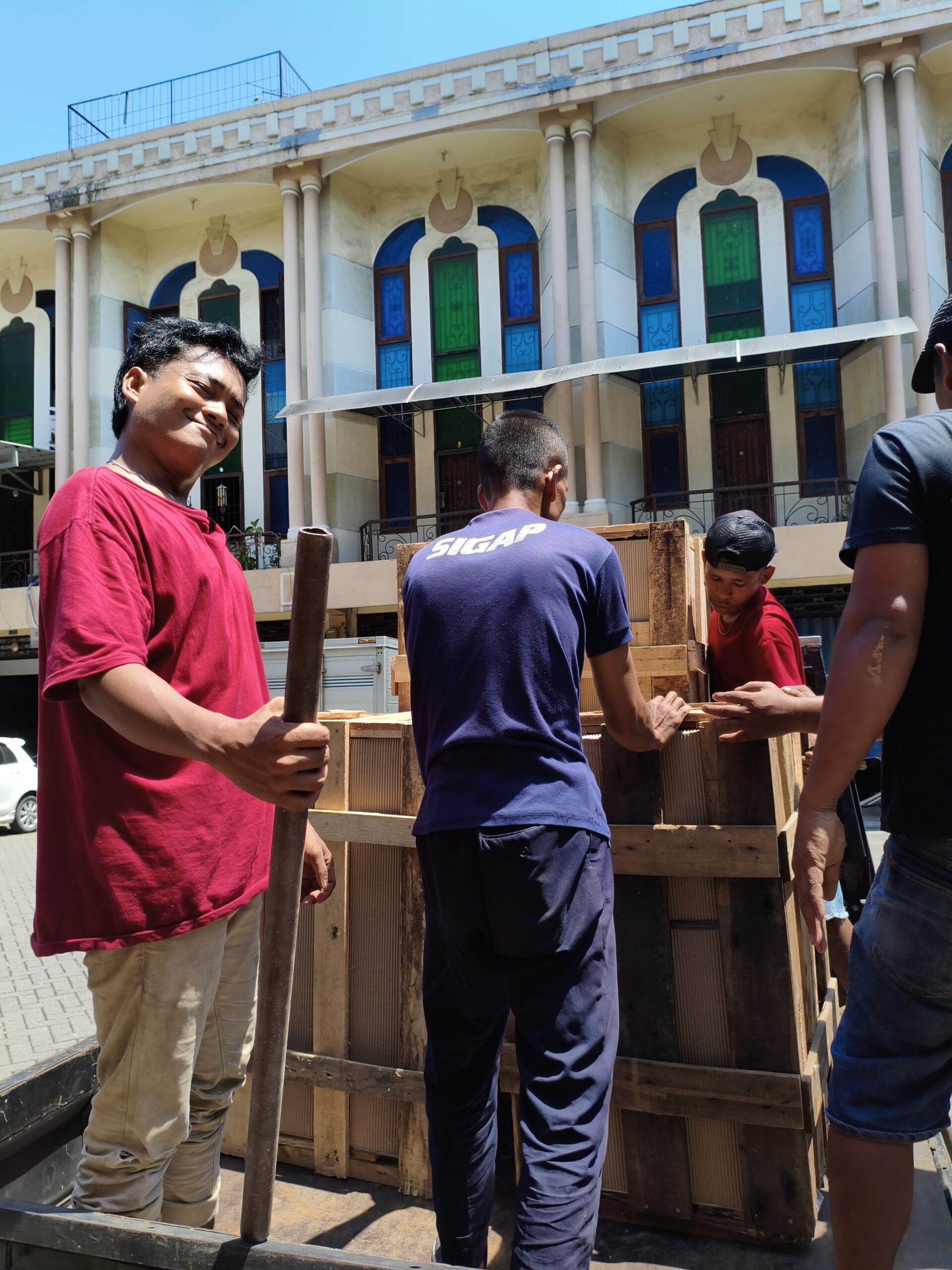 Panduan Kirim Barang Antar Pulau 