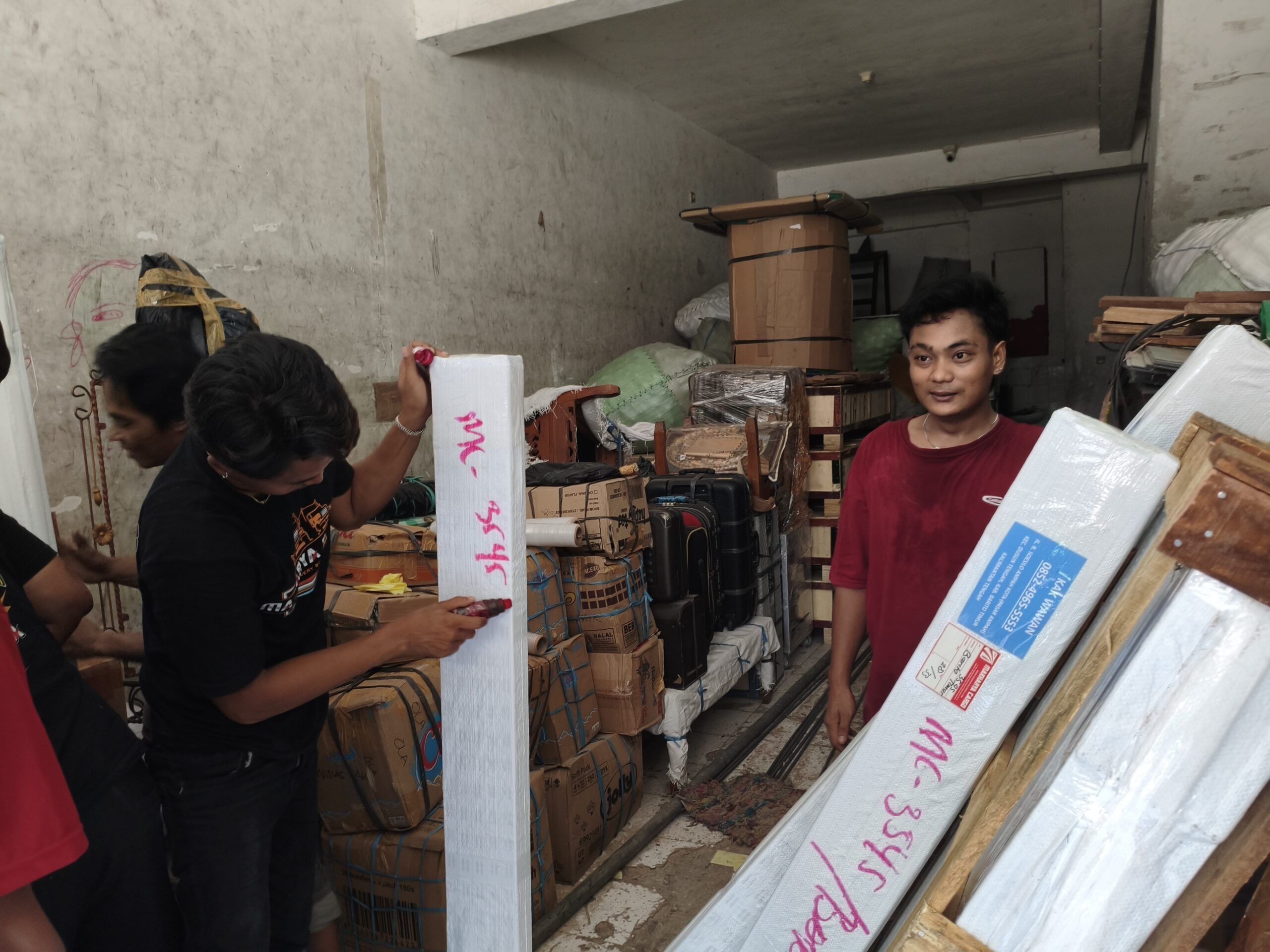 Jasa kirim mobil ke Palu dari Surabaya