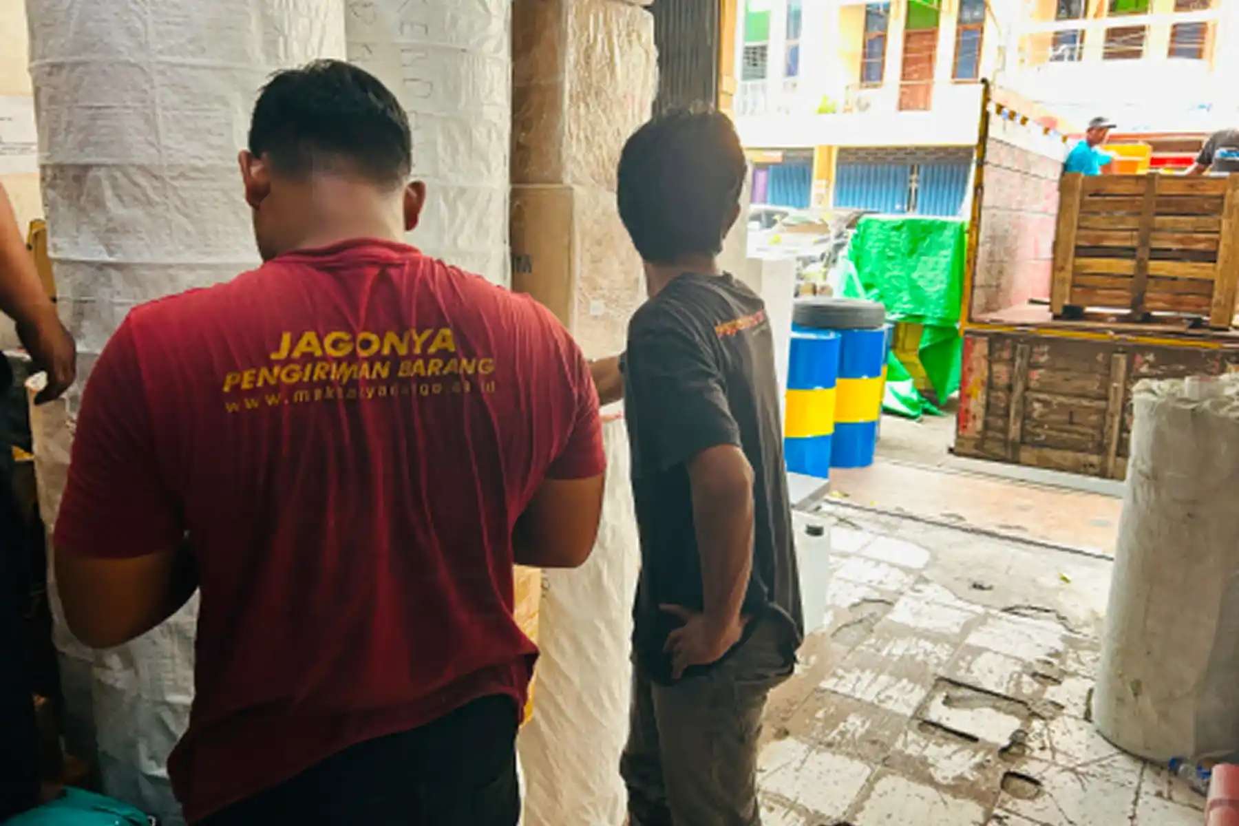 Alur Pengiriman Barang ke Balikpapan dari Surabaya