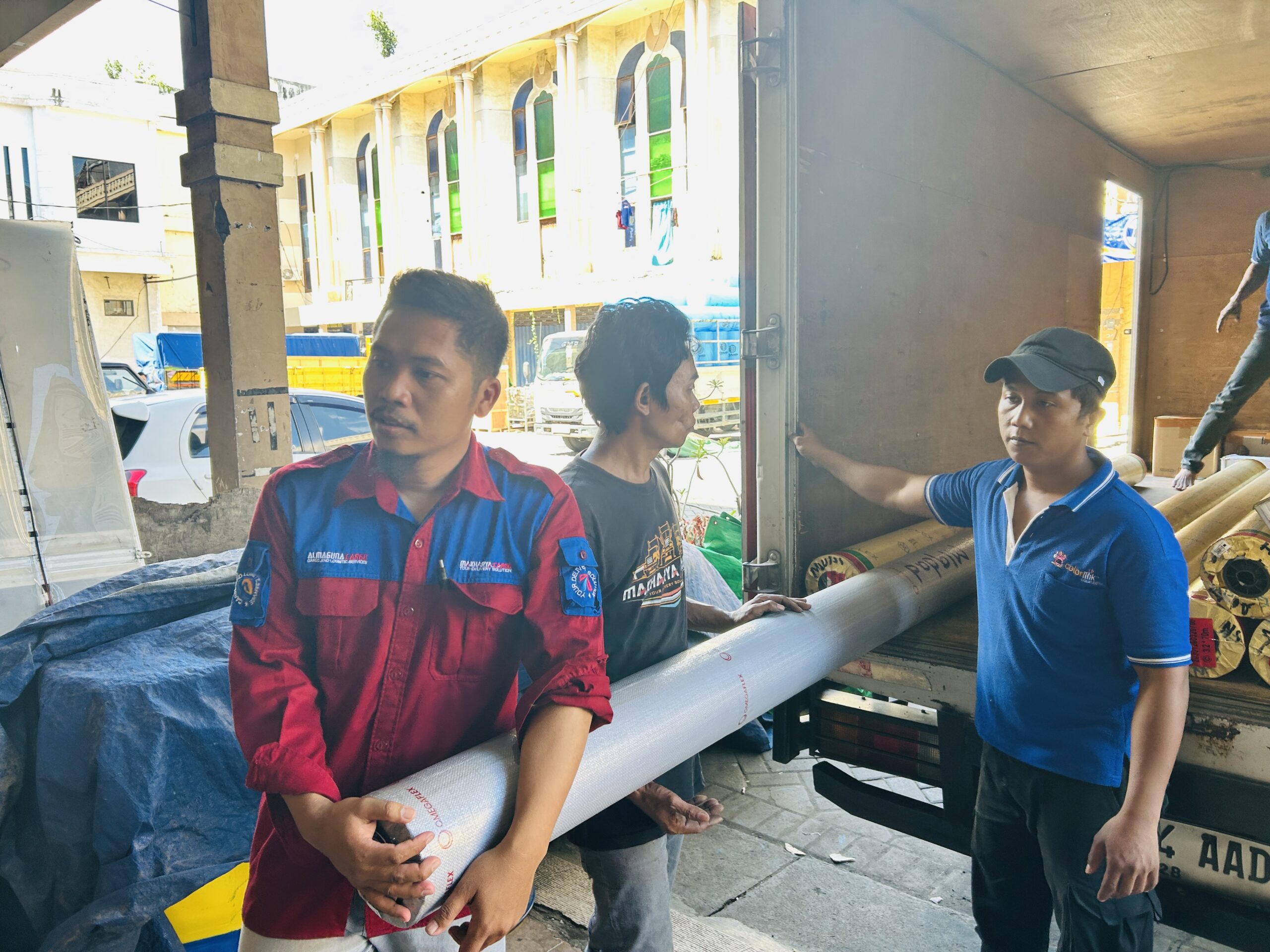 ongkir cargo surabaya palu minimum 50kg