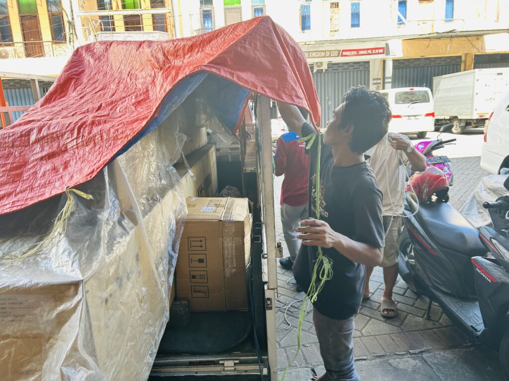 Layanan cargo murah Surabaya ke Manado