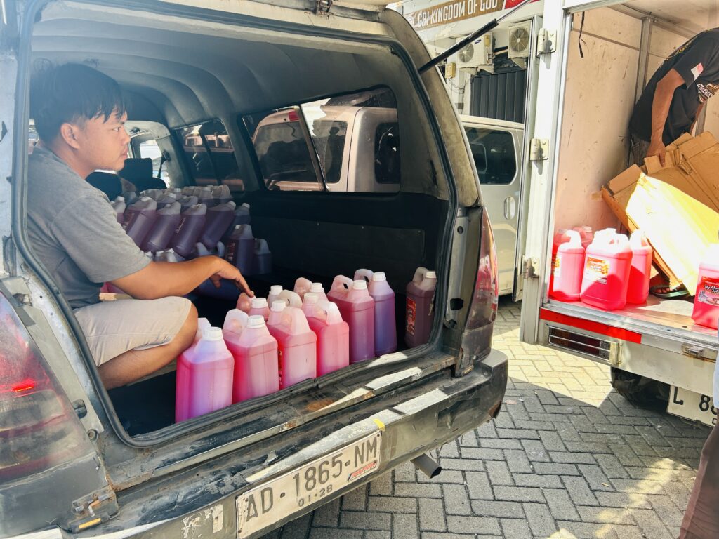 Cara kirim barang besar ke Manado