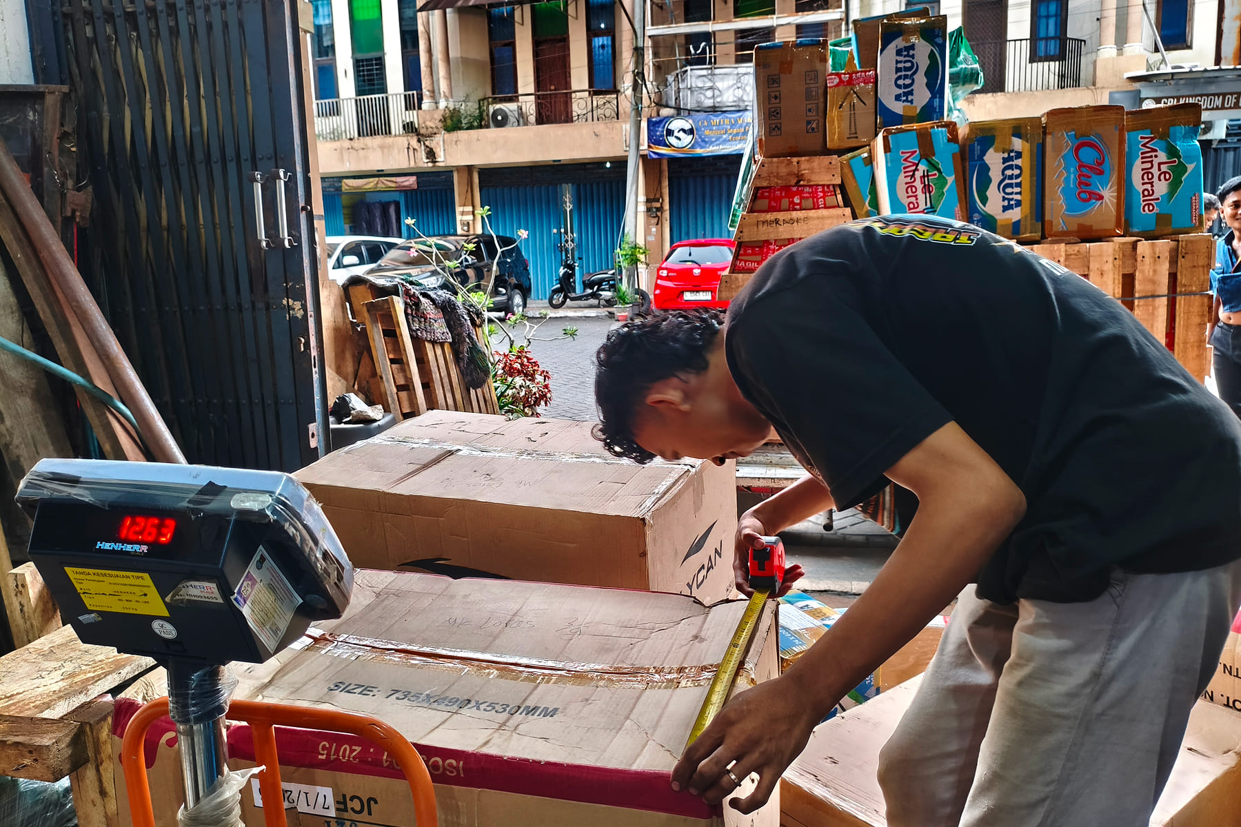 Sistem Pengiriman Barang