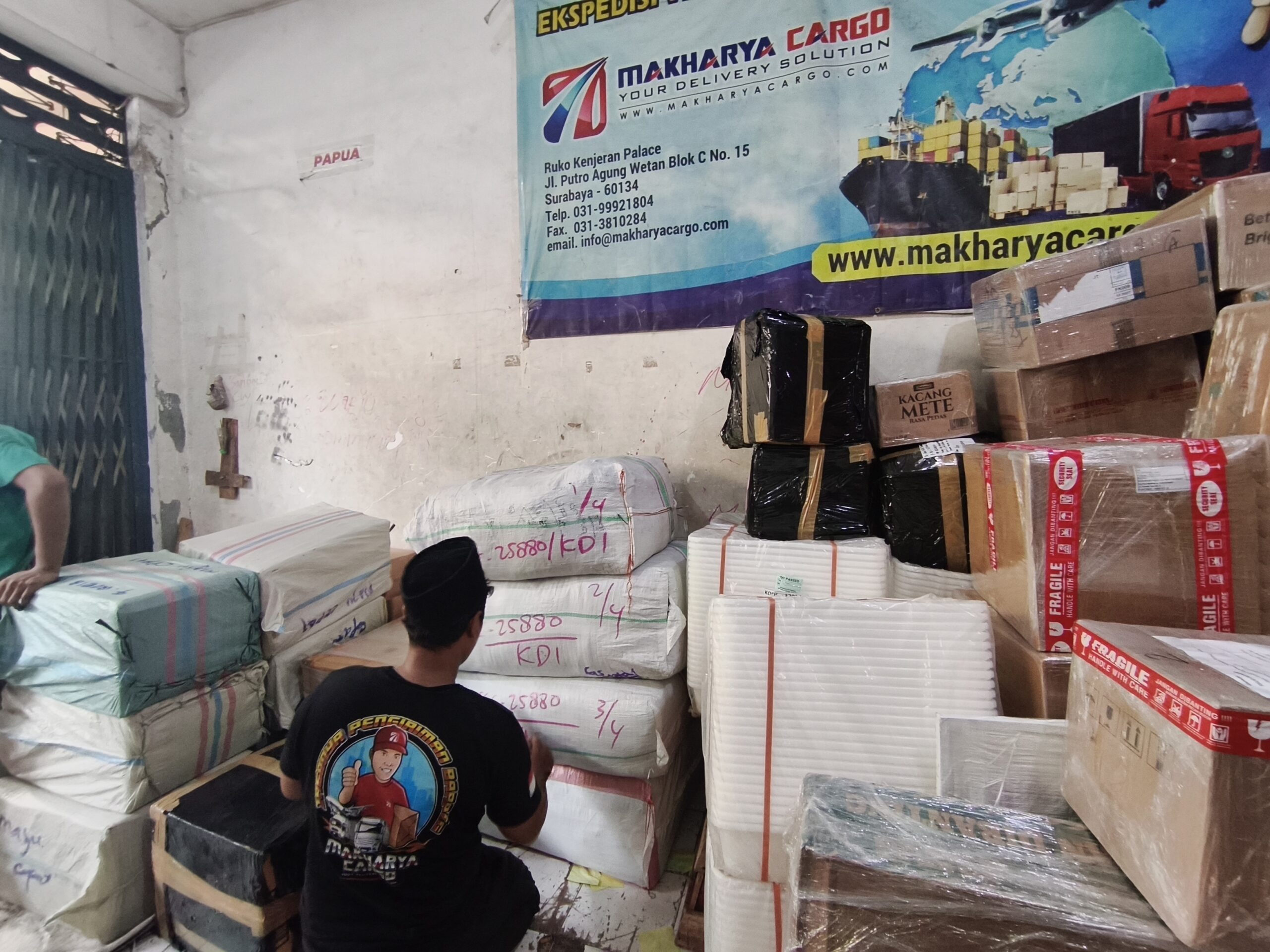 ekspedisi udara Surabaya Bitung