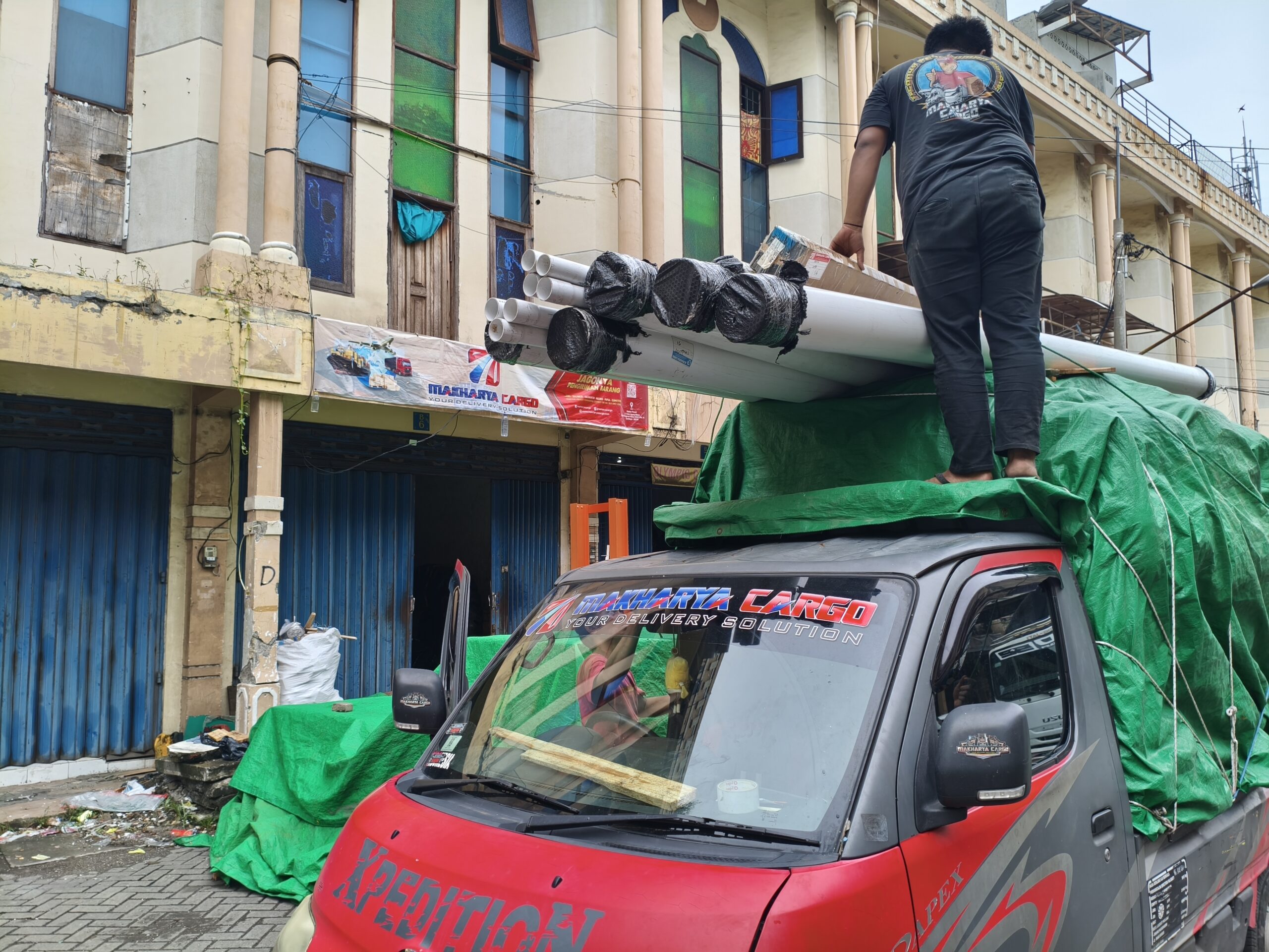 Cargo Murah Indonesia Timur