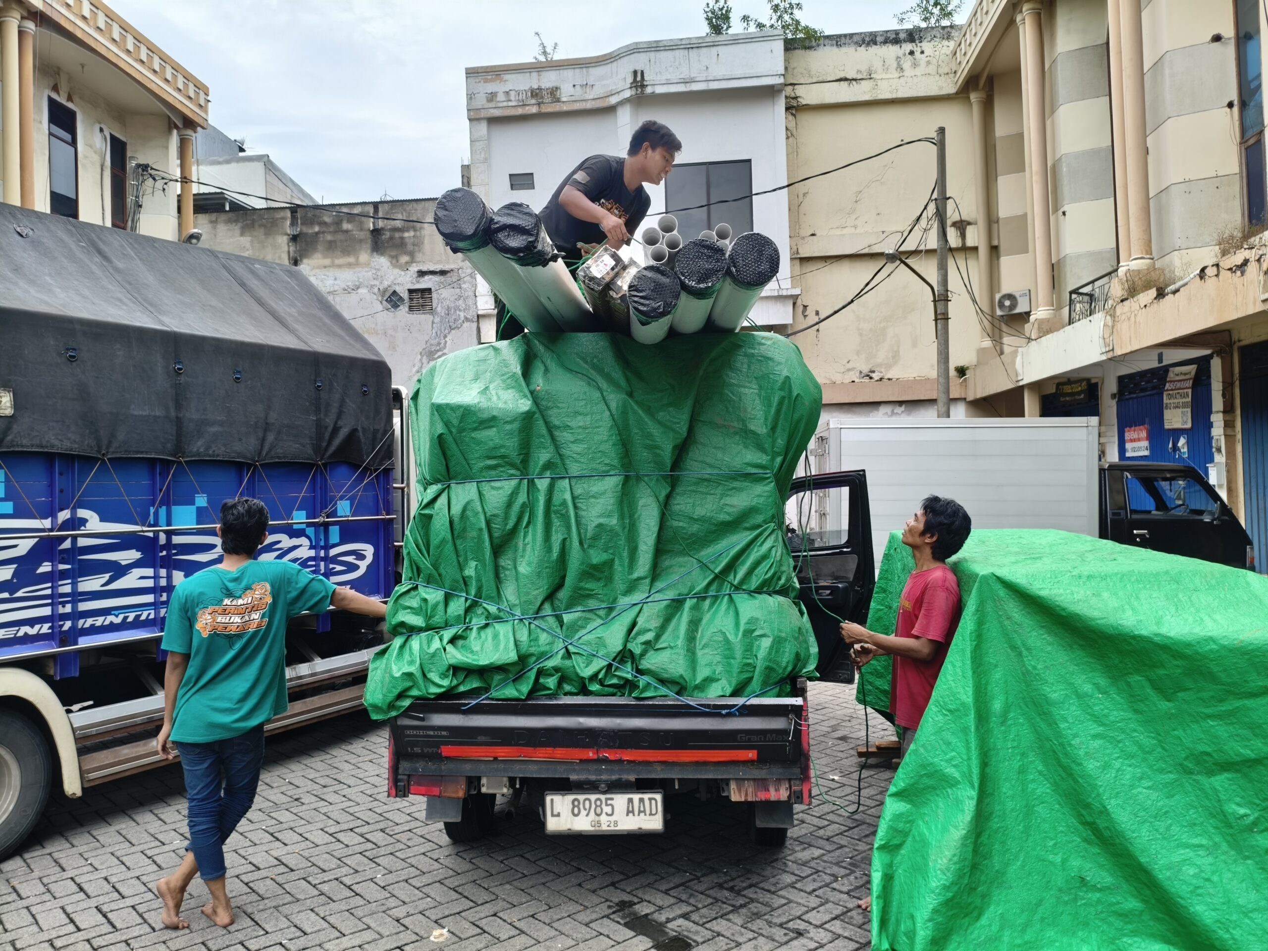 Kirim Barang ke Daerah Timur