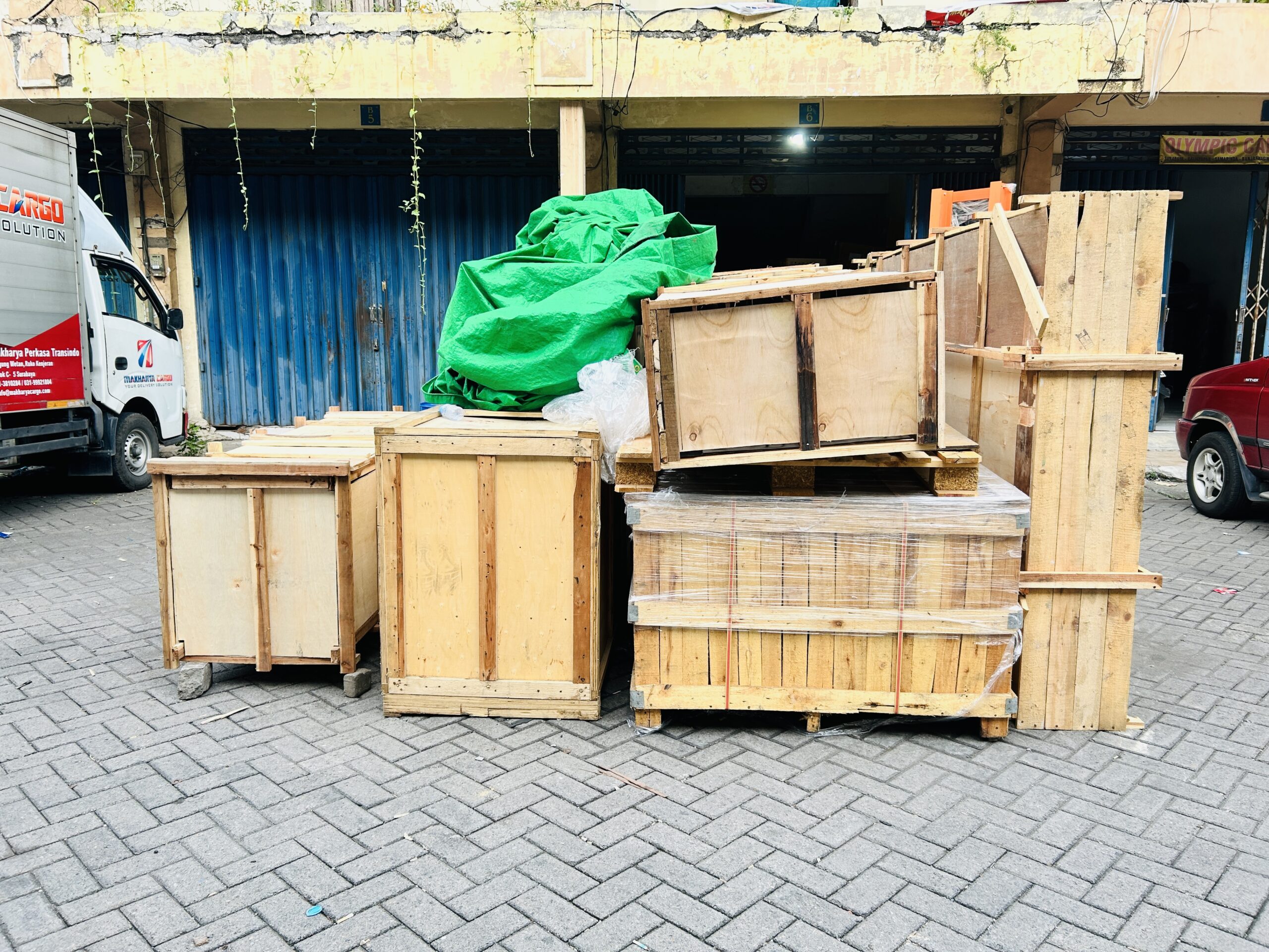 packing barang surabaya makassar