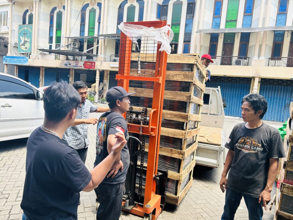 Cargo murah Surabaya ke Manado untuk UMKM