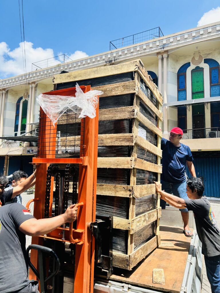 Biaya kirim barang dari Surabaya ke Manado