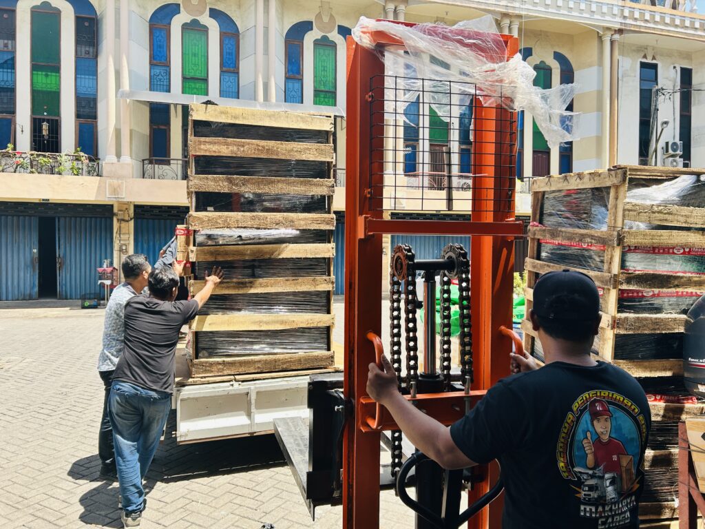 Biaya kirim barang dari Surabaya ke Manado