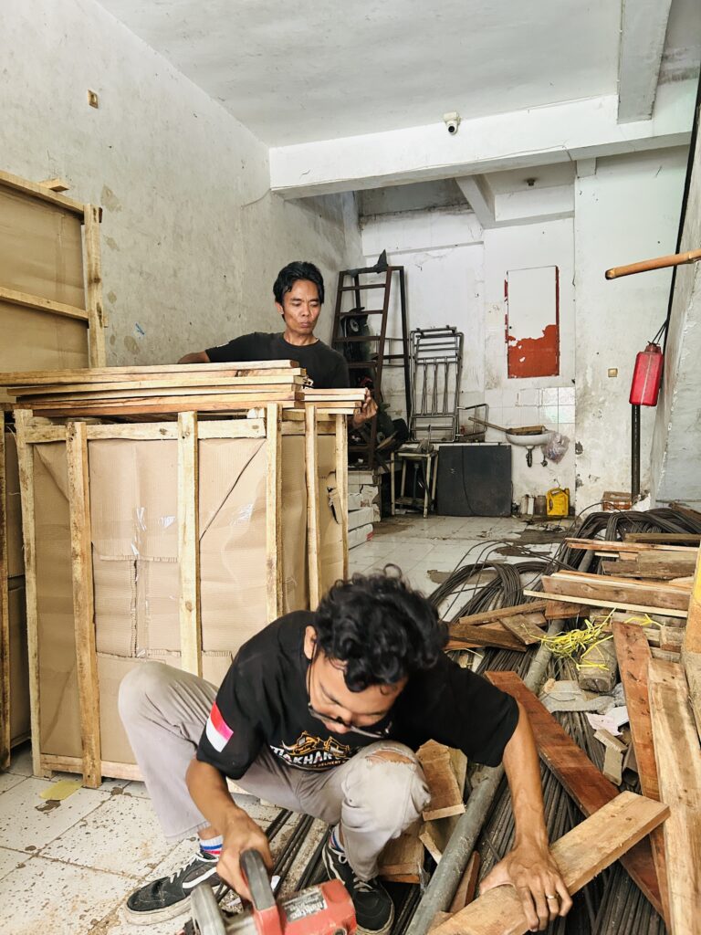 Ekspedisi Surabaya Manado untuk UMKM