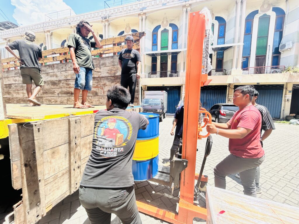 Cara mempercepat pengiriman barang ke Manado