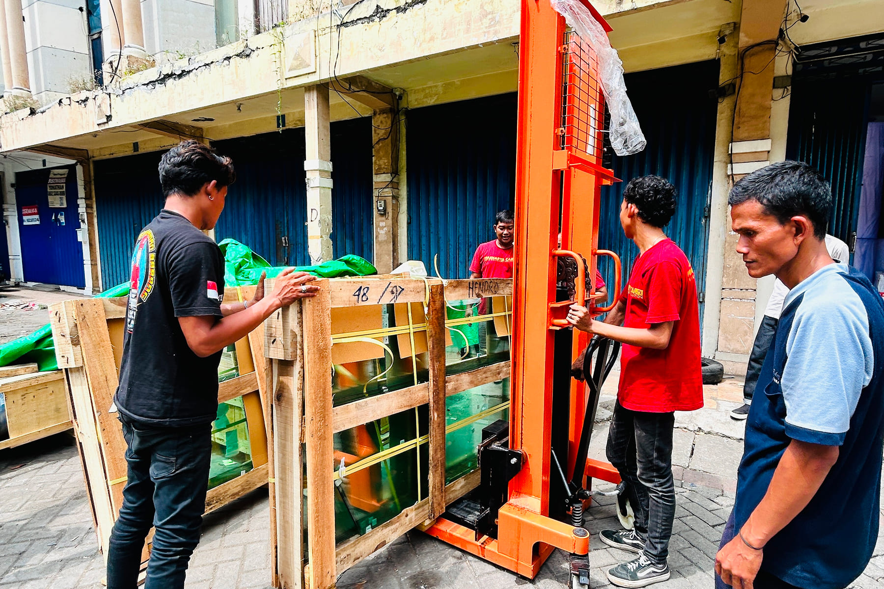 Jadwal kapal Surabaya ke Palu untuk cargo