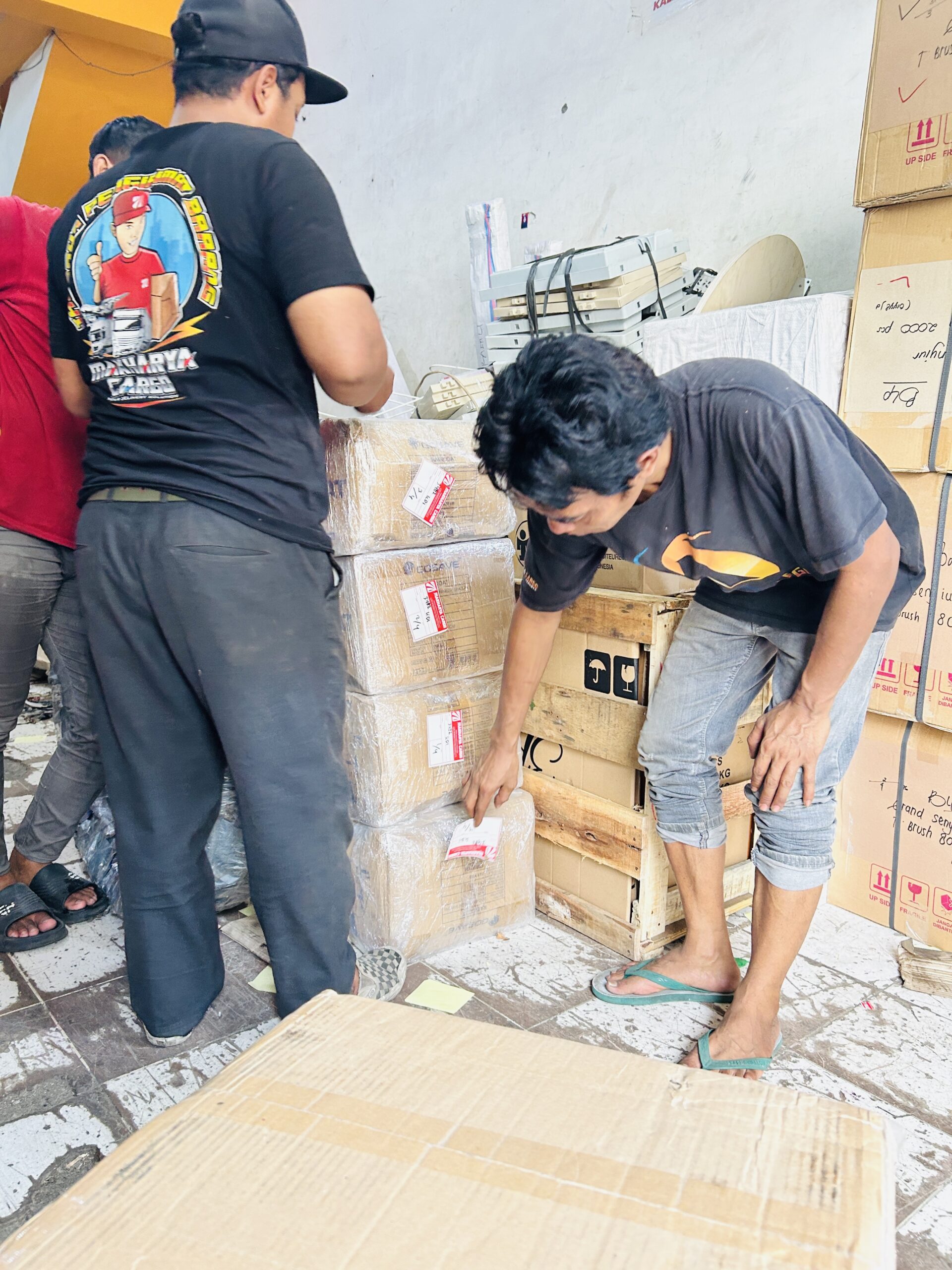 kirim barang proyek ke Gorontalo