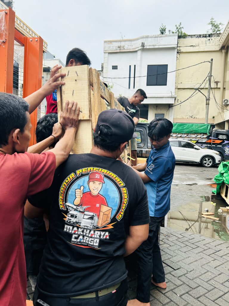 Apakah Bisa Kirim Motor ke Kendari