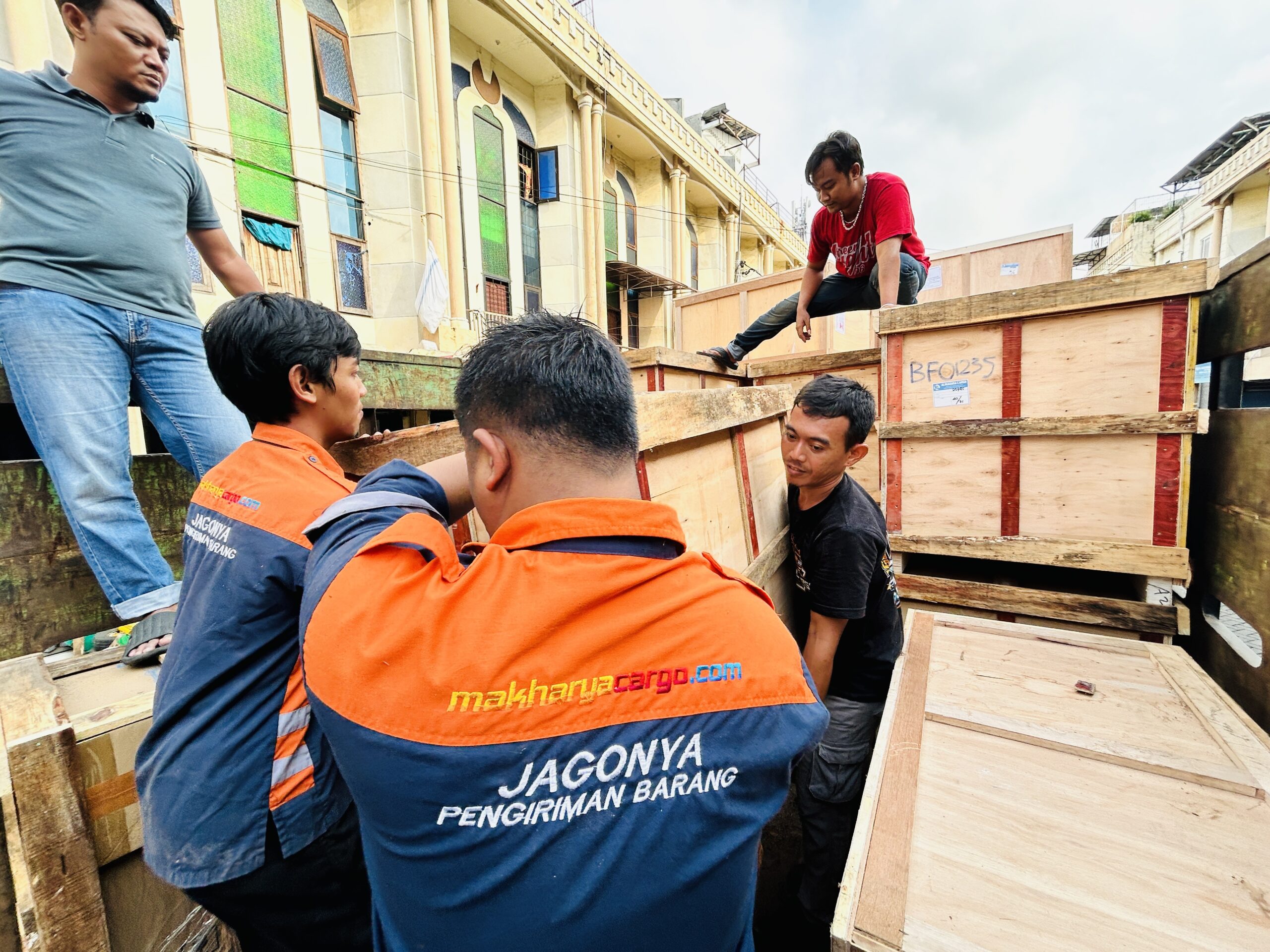 Tips Kirim Barang Aman ke Kendari