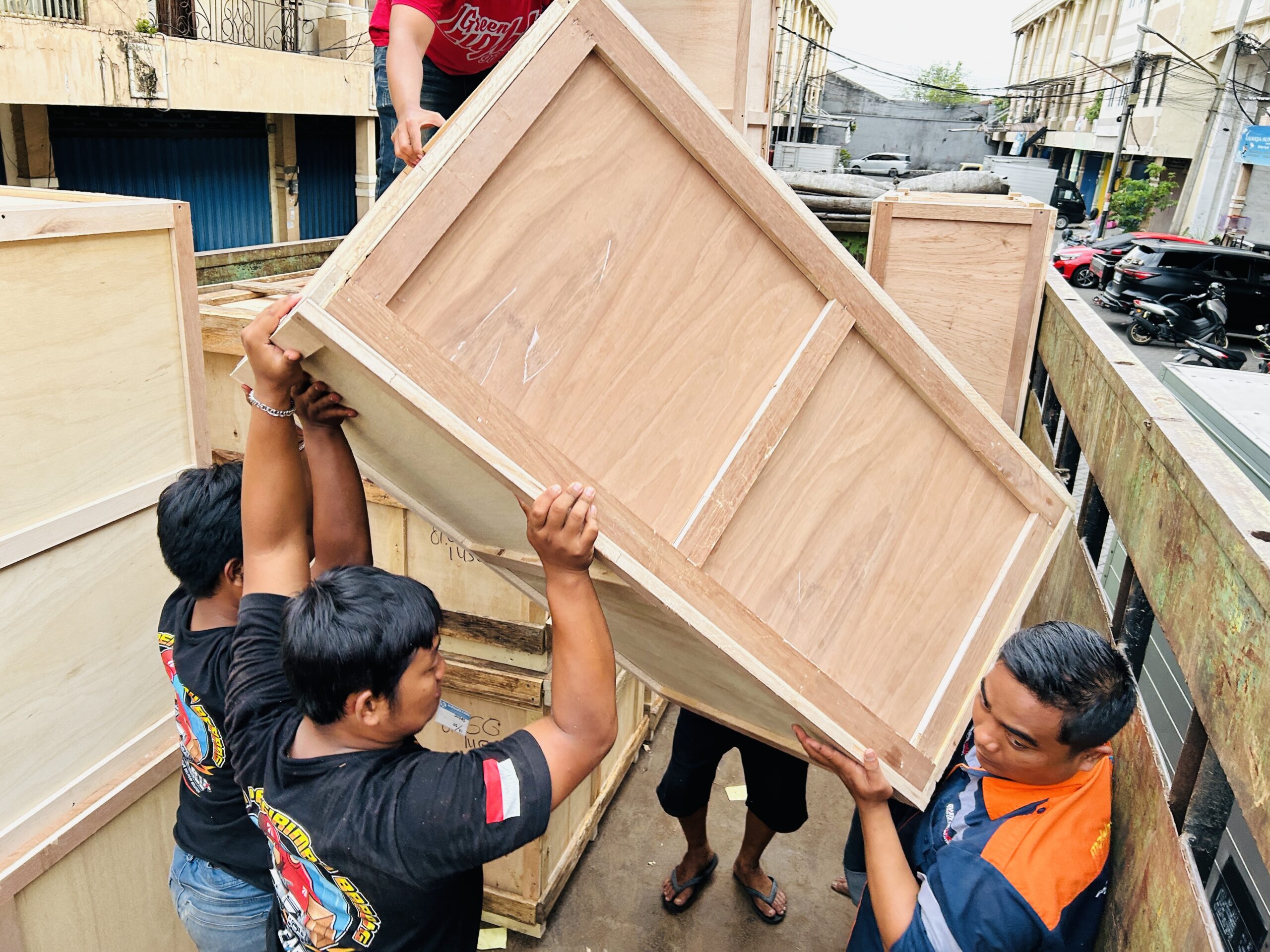 Lama Pengiriman Barang ke Kendari
