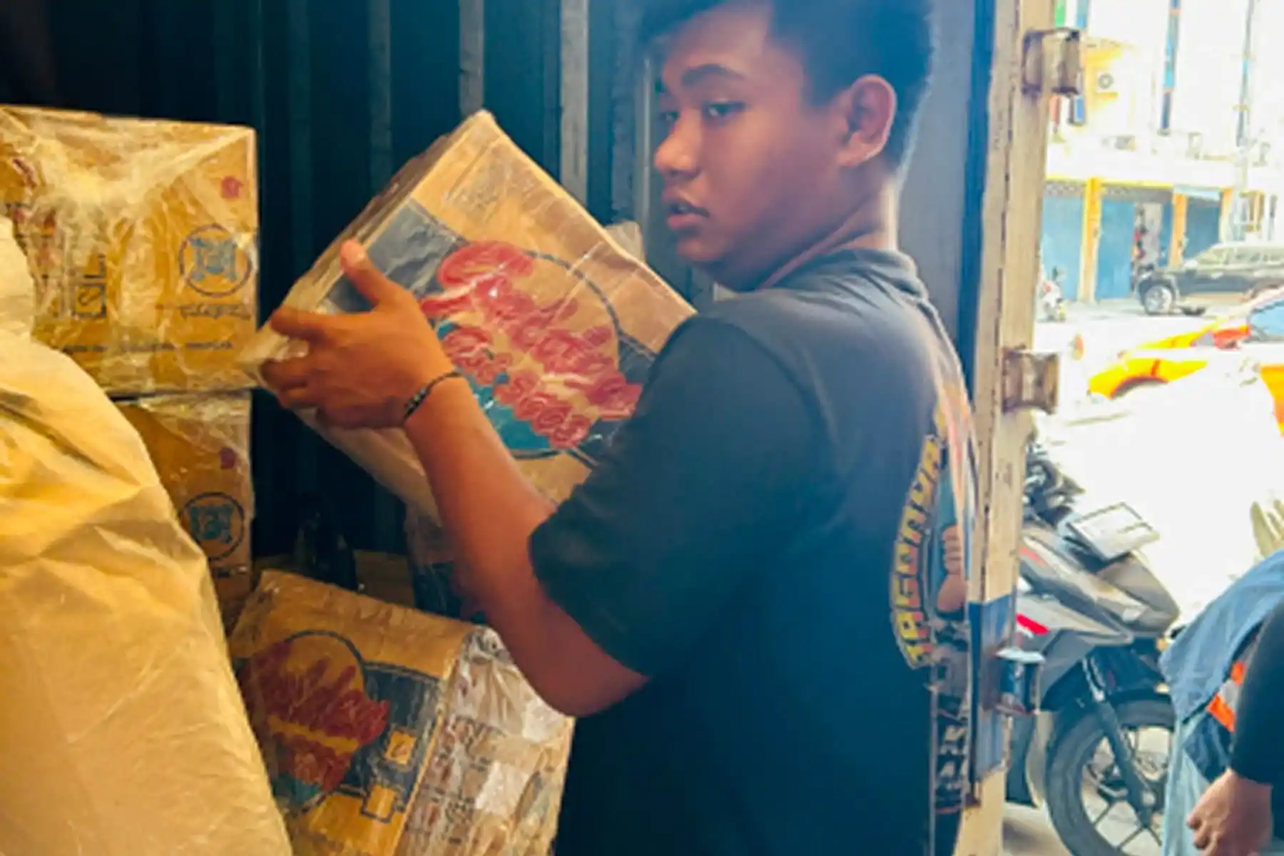 Cara Kirim Barang dari Surabaya ke Balikpapan