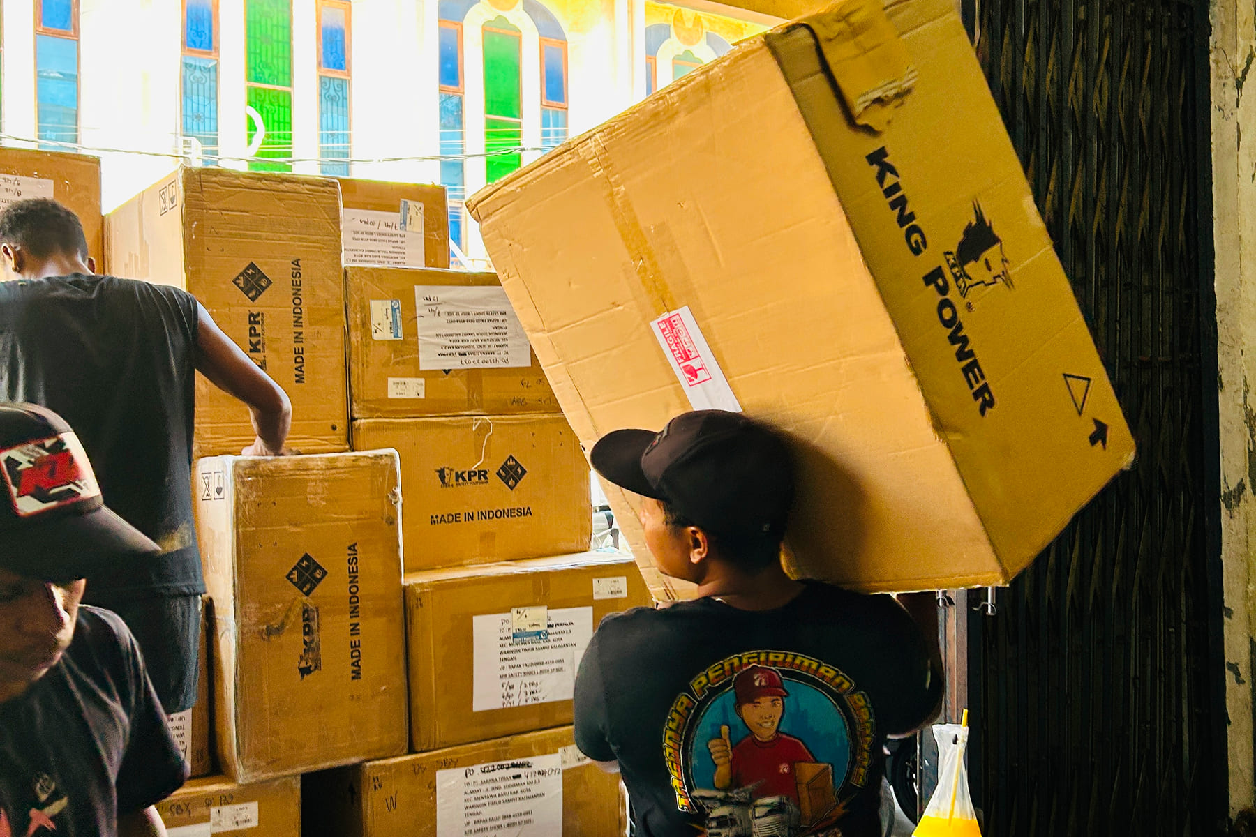 cargo laut surabaya morowali untuk pengiriman barang dalam jumlah besar