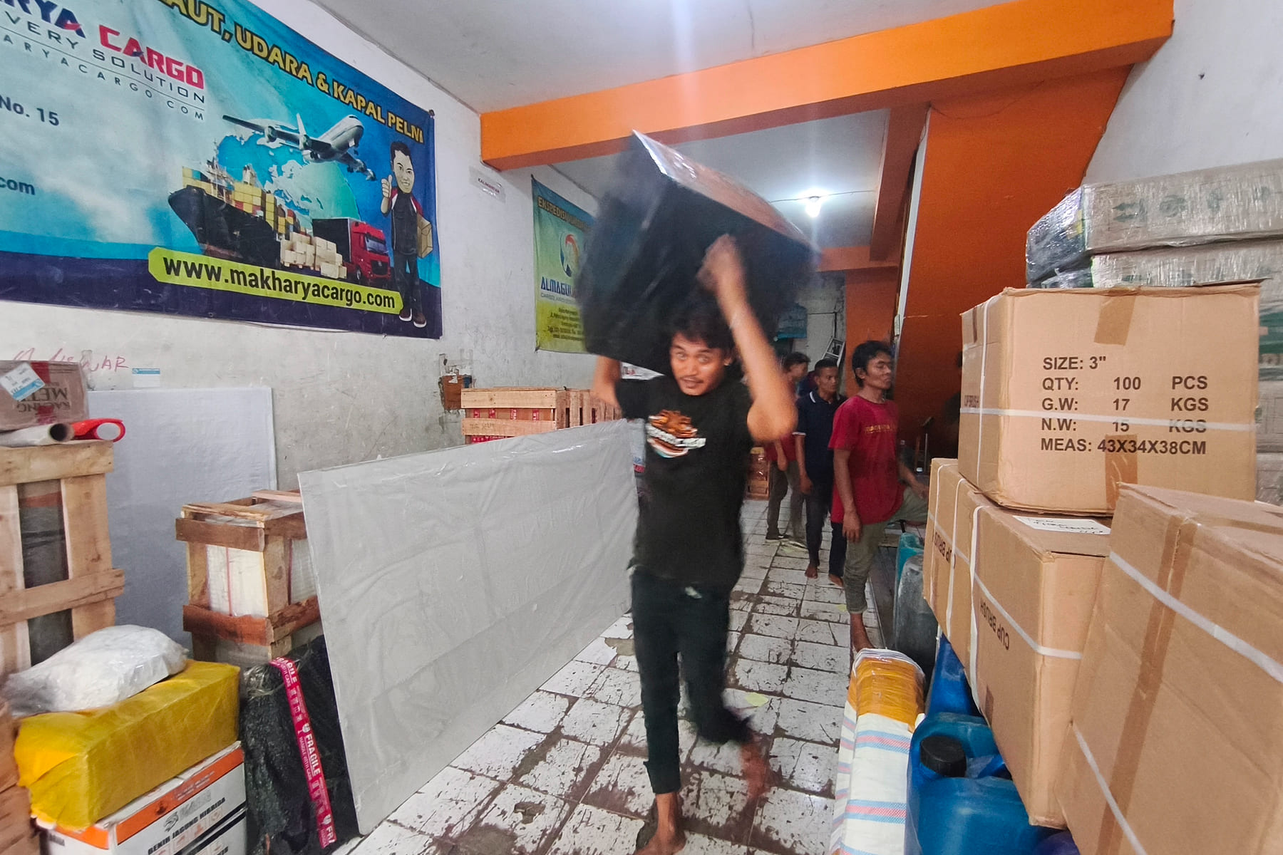 cargo laut surabaya raha untuk pengiriman barang besar dengan biaya lebih murah 