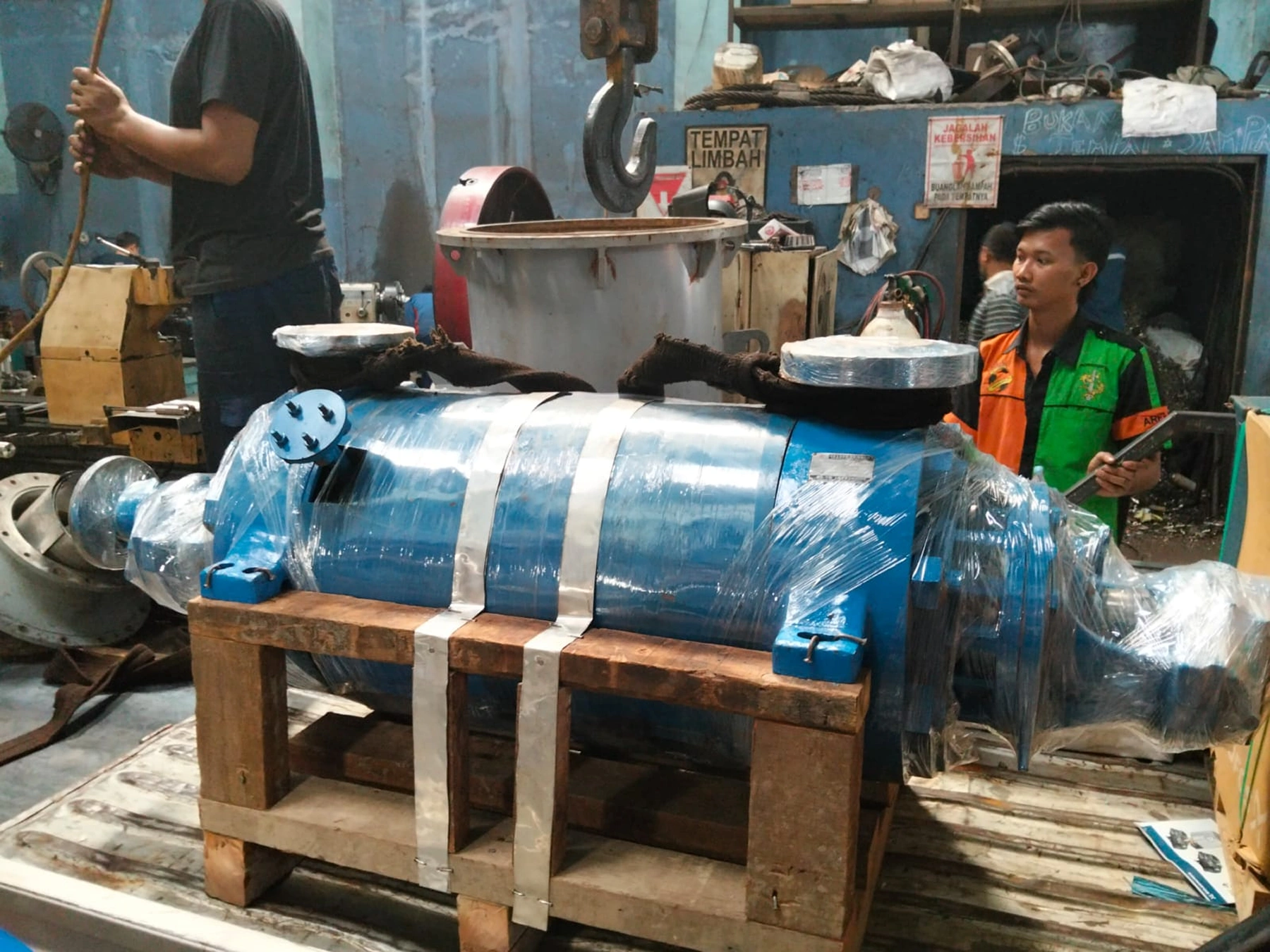 ekspedisi laut surabaya tomohon untuk distribusi barang skala besar