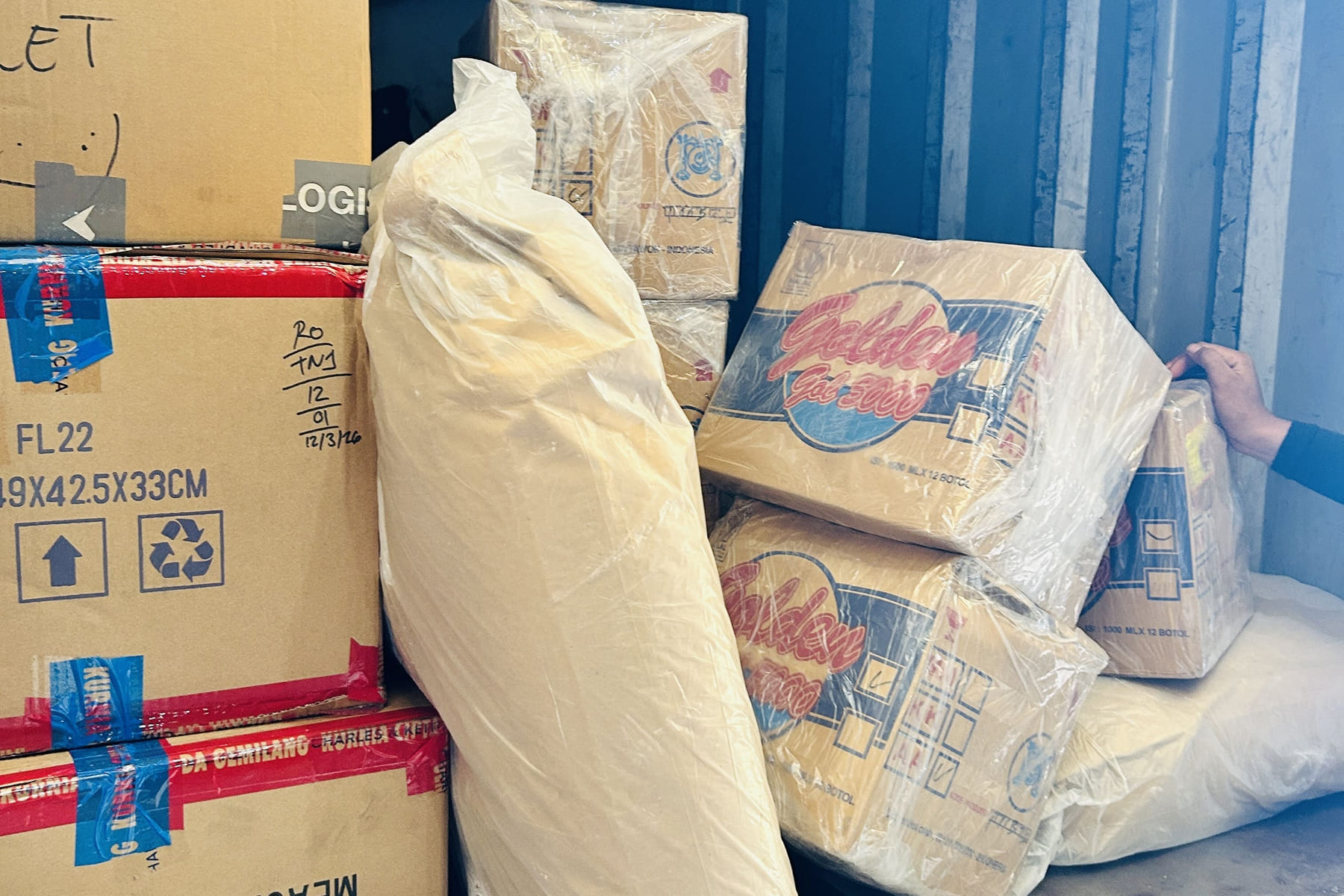 lama pengiriman cargo laut berdasarkan proses distribusi dan jadwal kapal