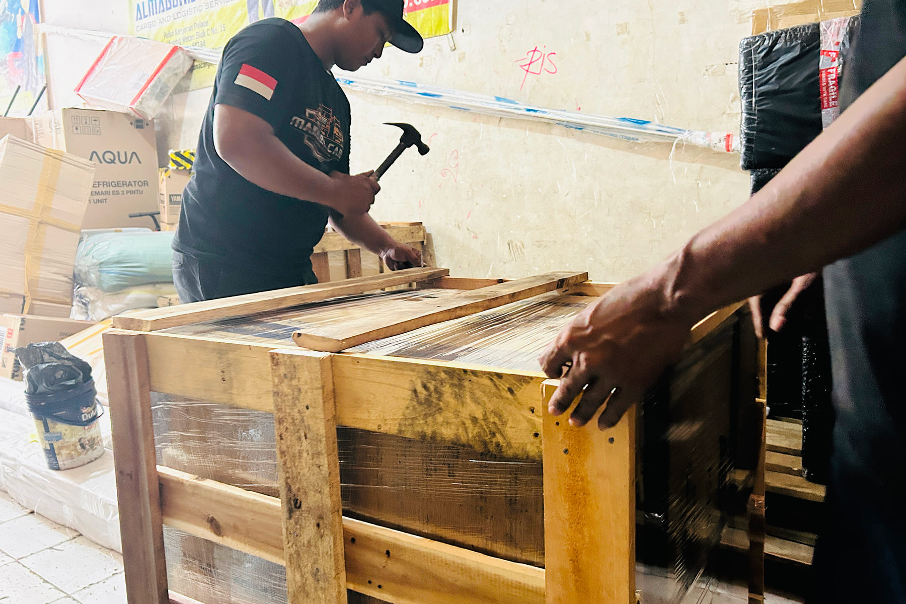 ongkir murah sulawesi dengan pengiriman barang menggunakan jalur laut
