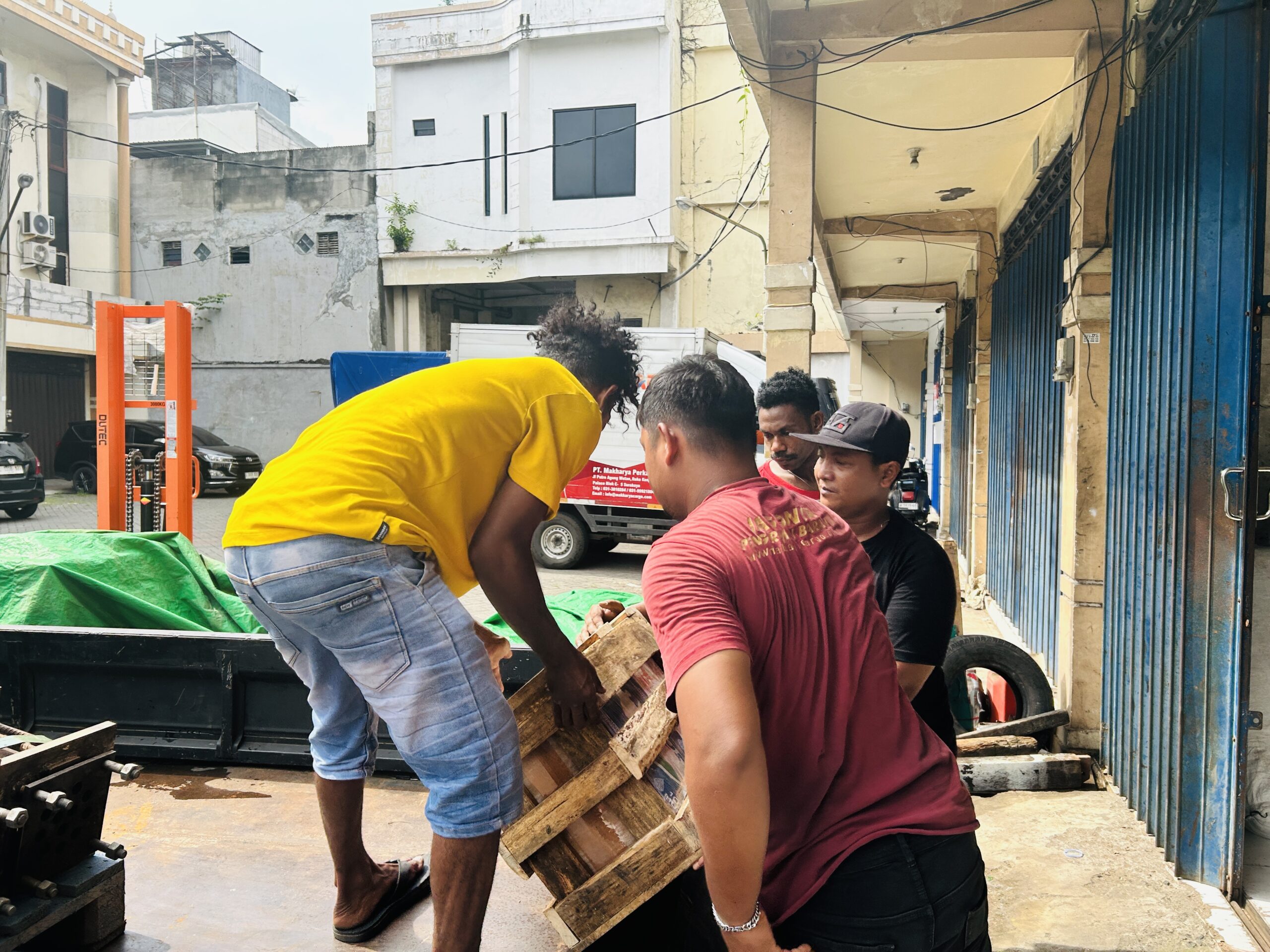 ekspedisi barang pecah belah ke kendari