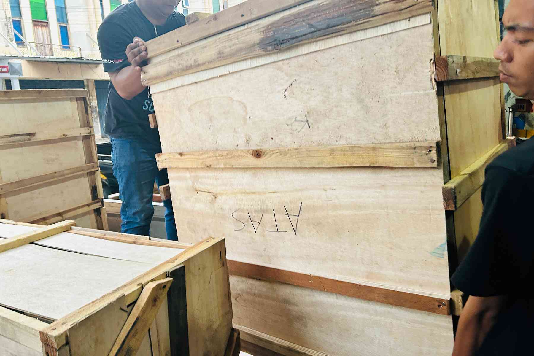 Lama Pengiriman Barang ke Balikpapan 