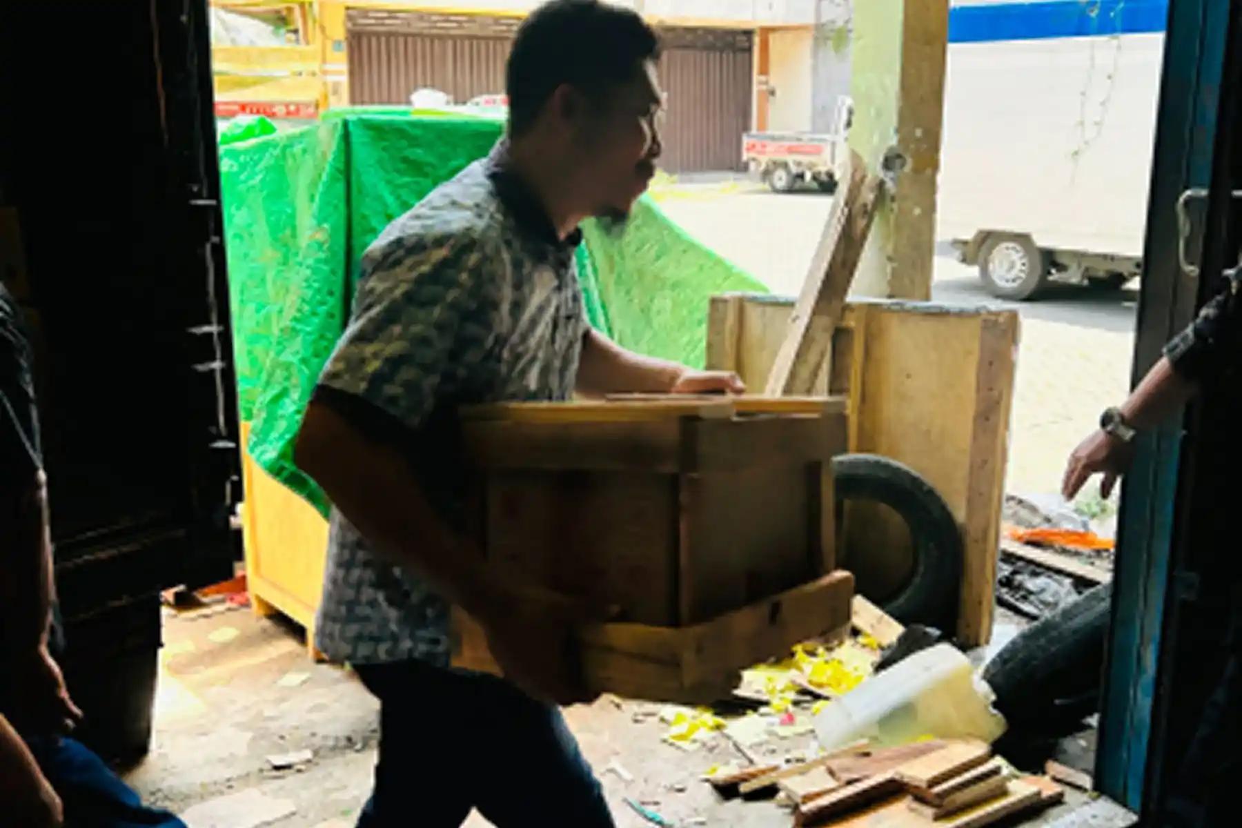 Cargo Laut ke Balikpapan dari Surabaya