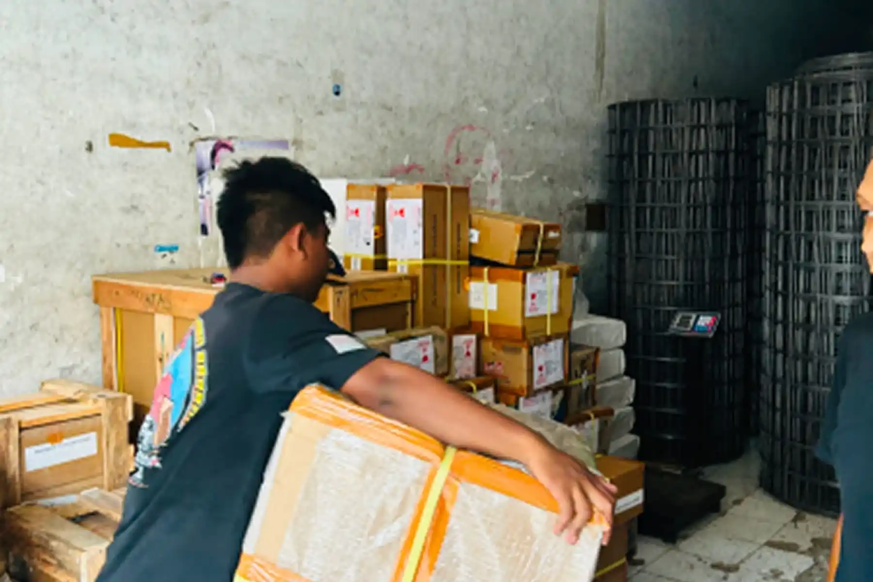 pengiriman cepat ke Balikpapan