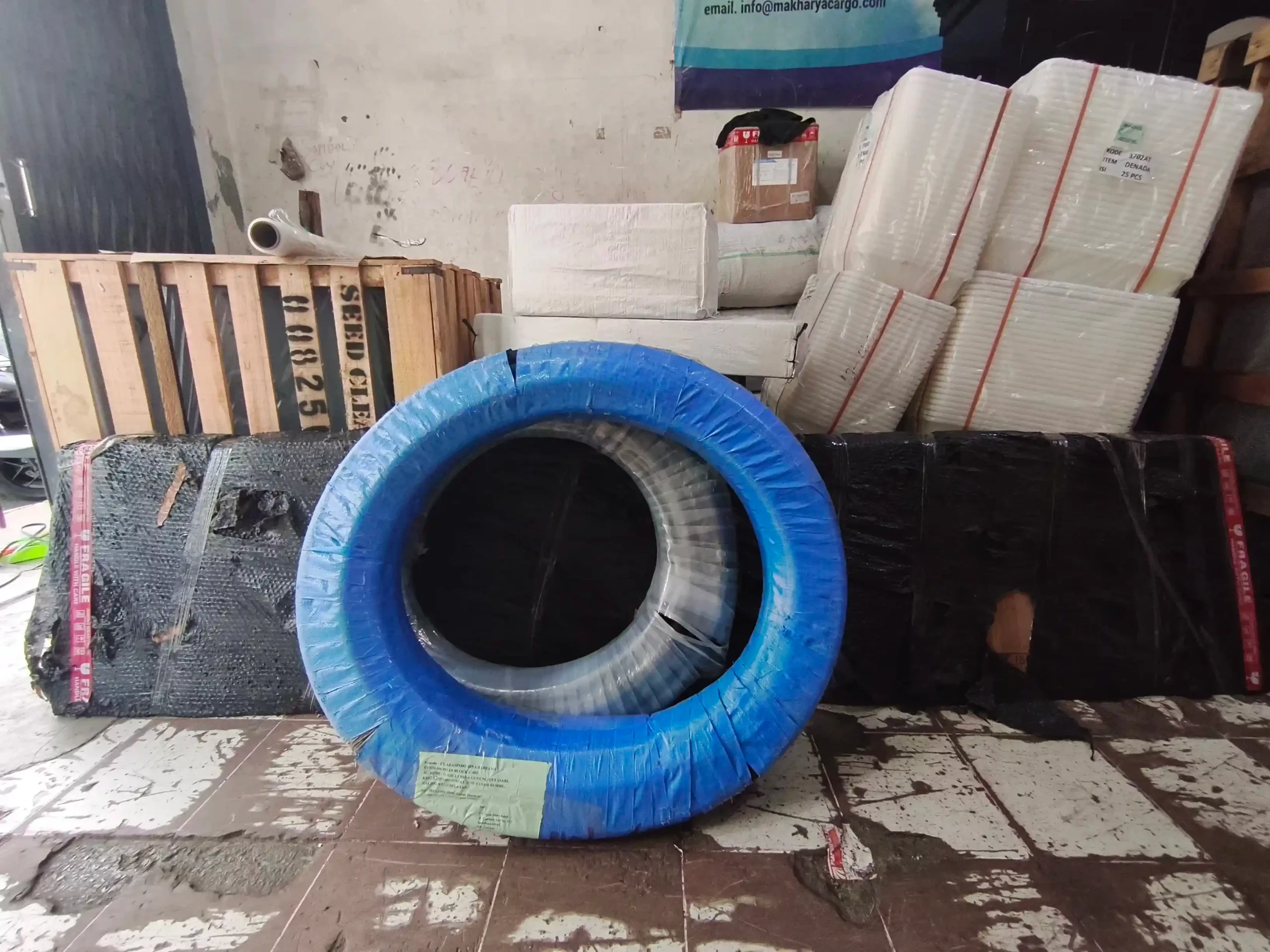 Cargo murah Papua untuk pengiriman barang retail dan usaha