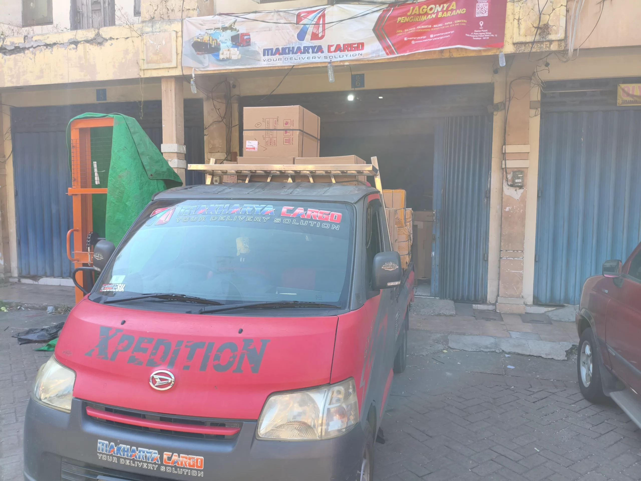 ekspedisi motor ke sorong dengan packing kayu tambahan