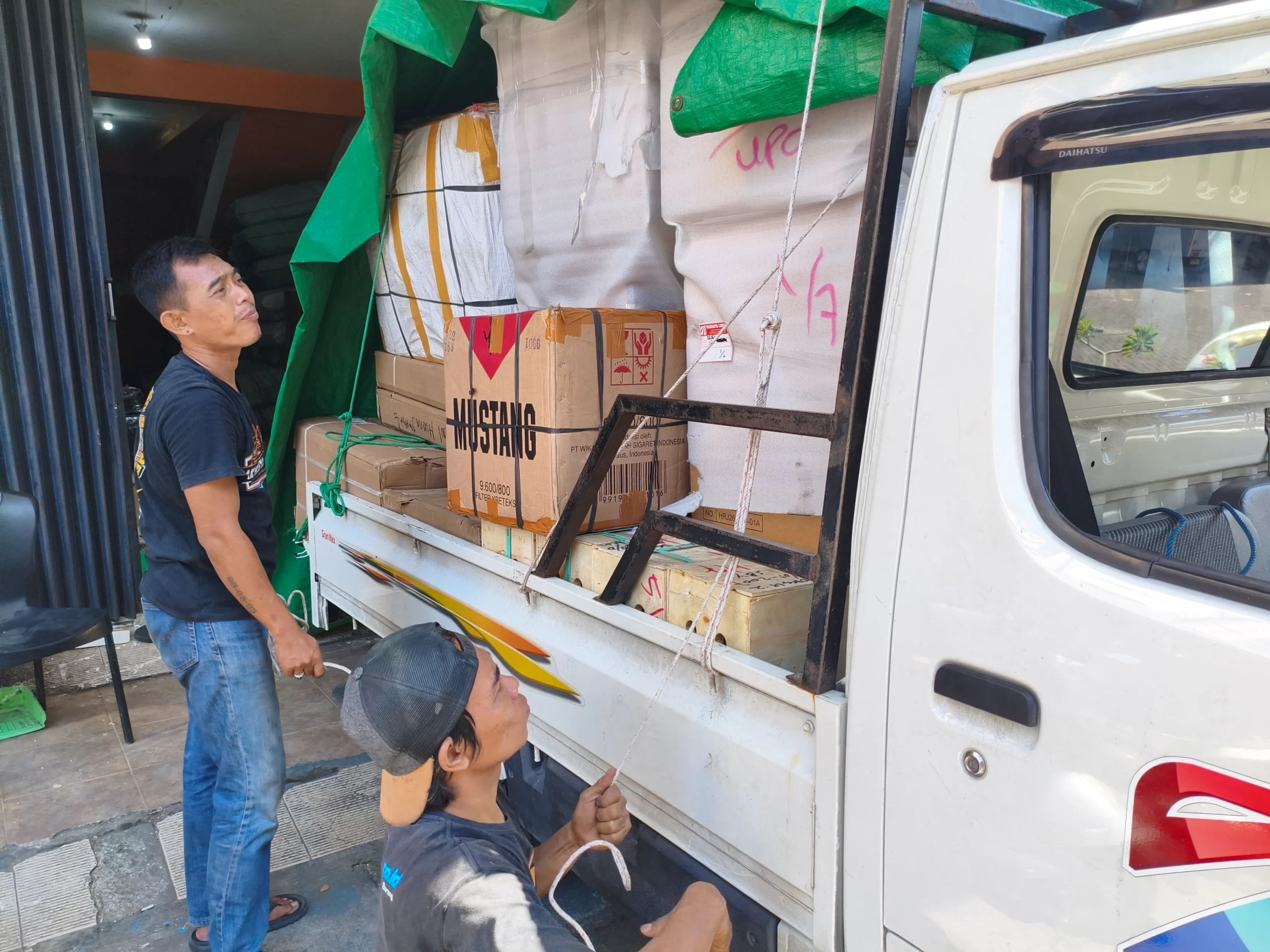 pengiriman grosir ke papua dengan sistem distribusi bisnis yang stabil