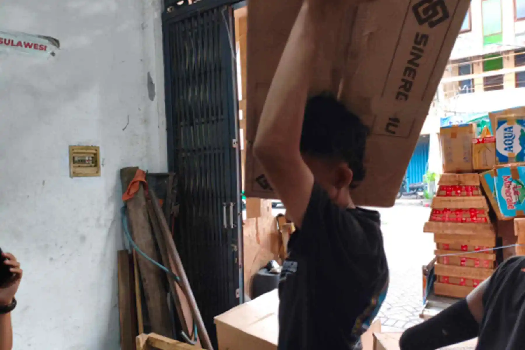 proses pengiriman barang aman ke Palopo