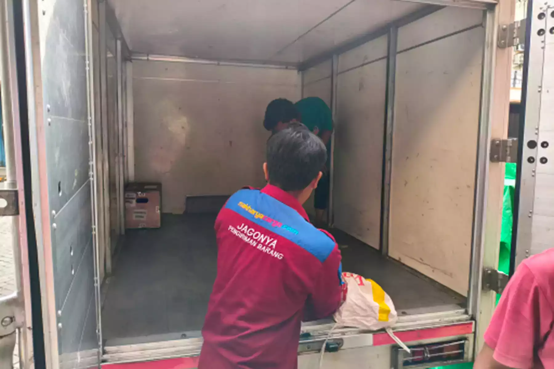 Cara Packing Barang Elektronik ke Ambon