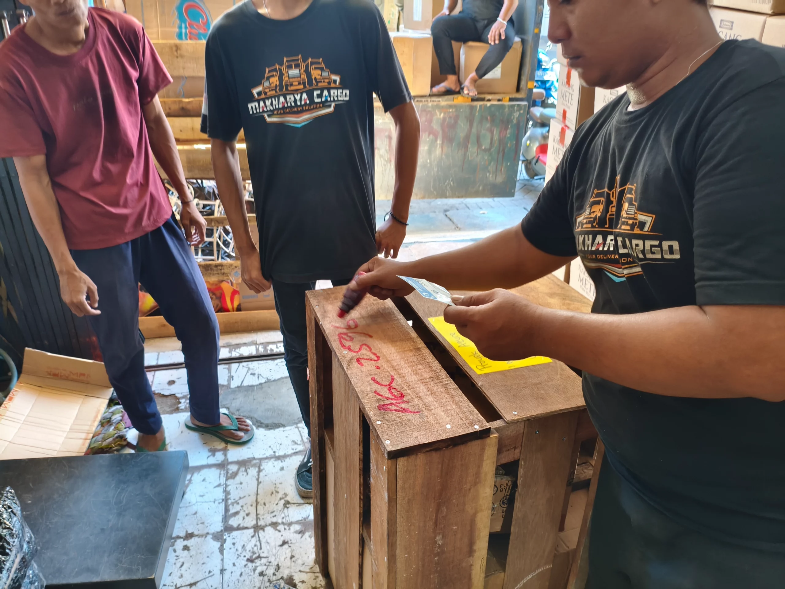Tarif cargo Merauke untuk pengiriman barang proyek dan retail