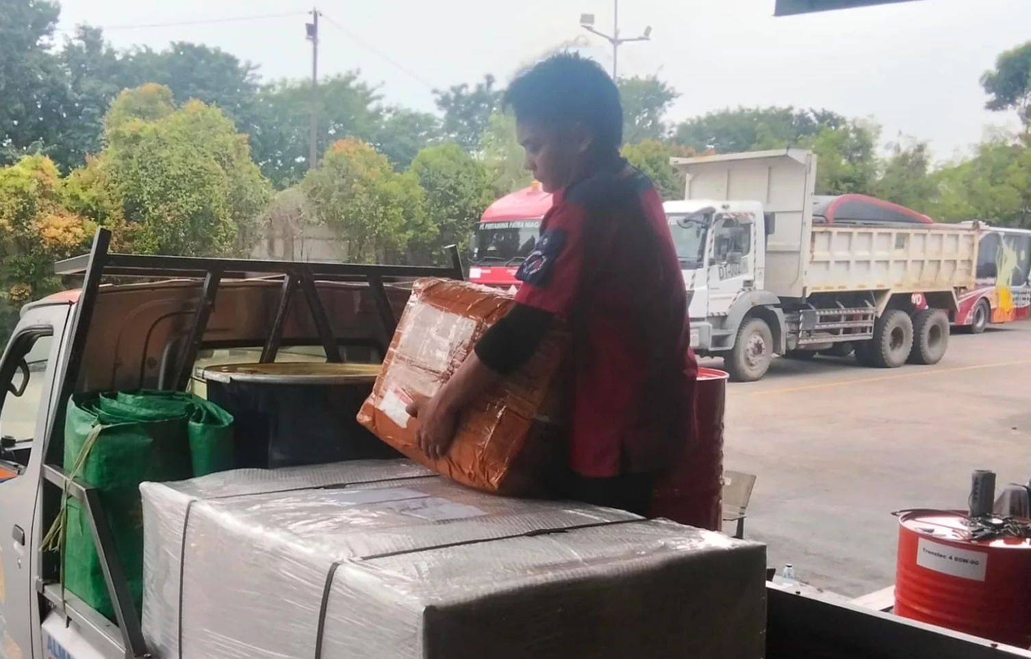 Alur perjalanan barang dari Surabaya menuju Bengalon