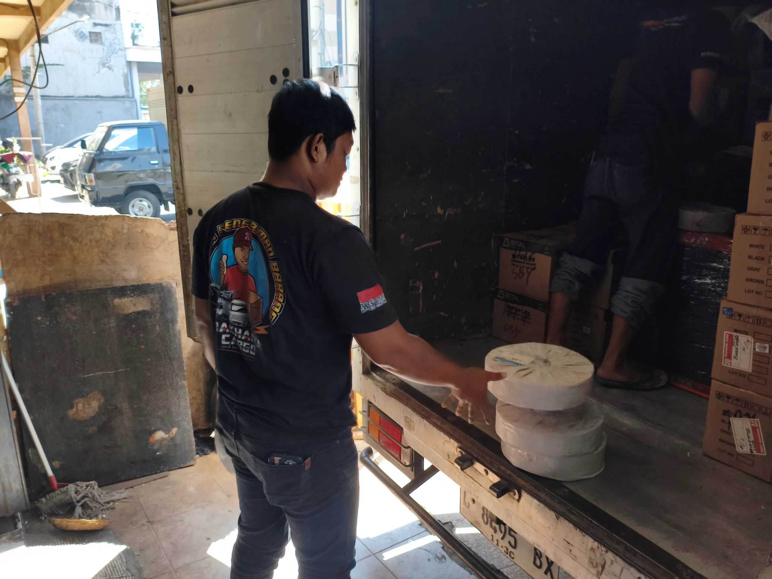 syarat kirim barang tarakan
